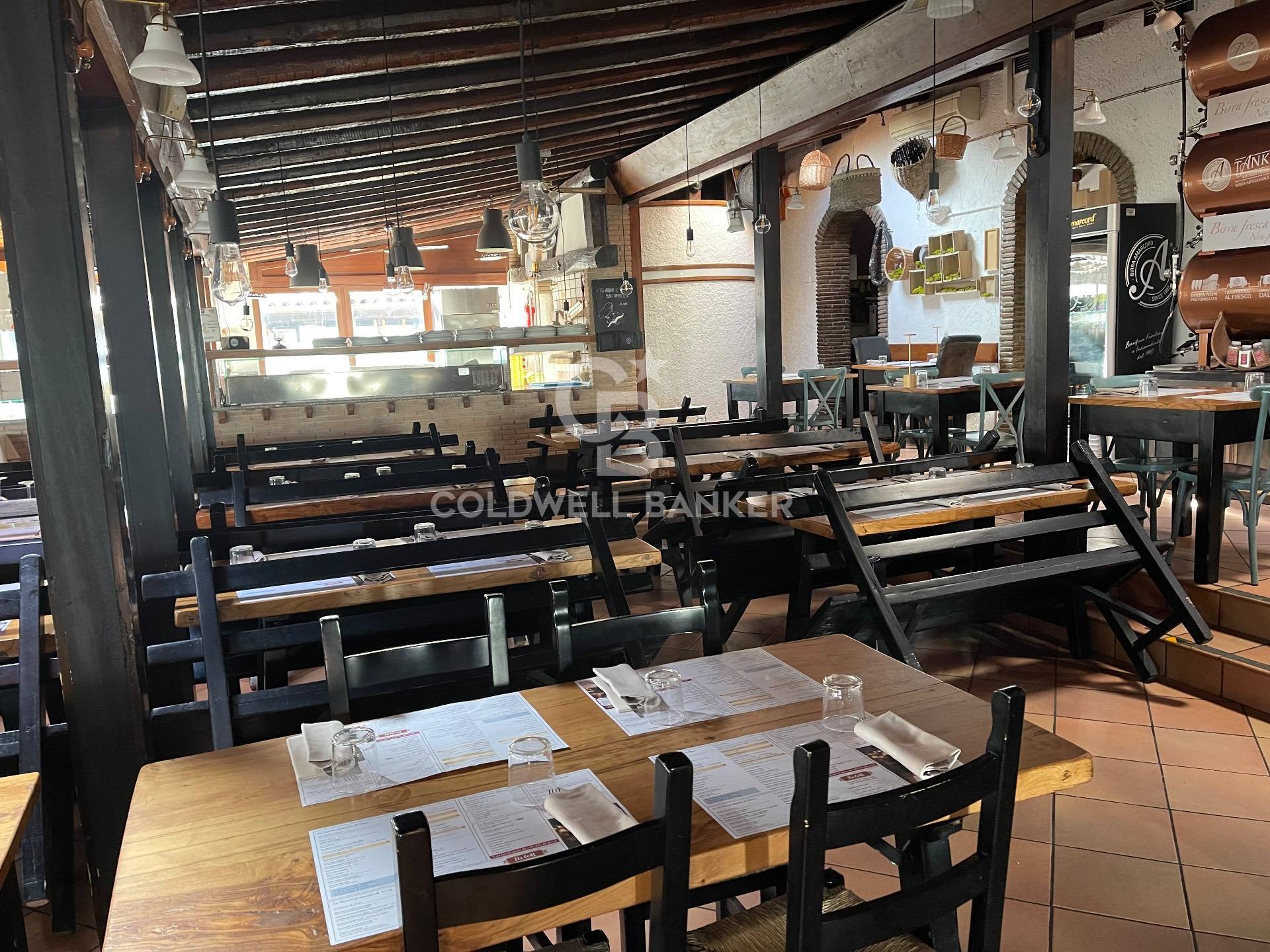 Ristorante in vendita a Rimini, Rivabella