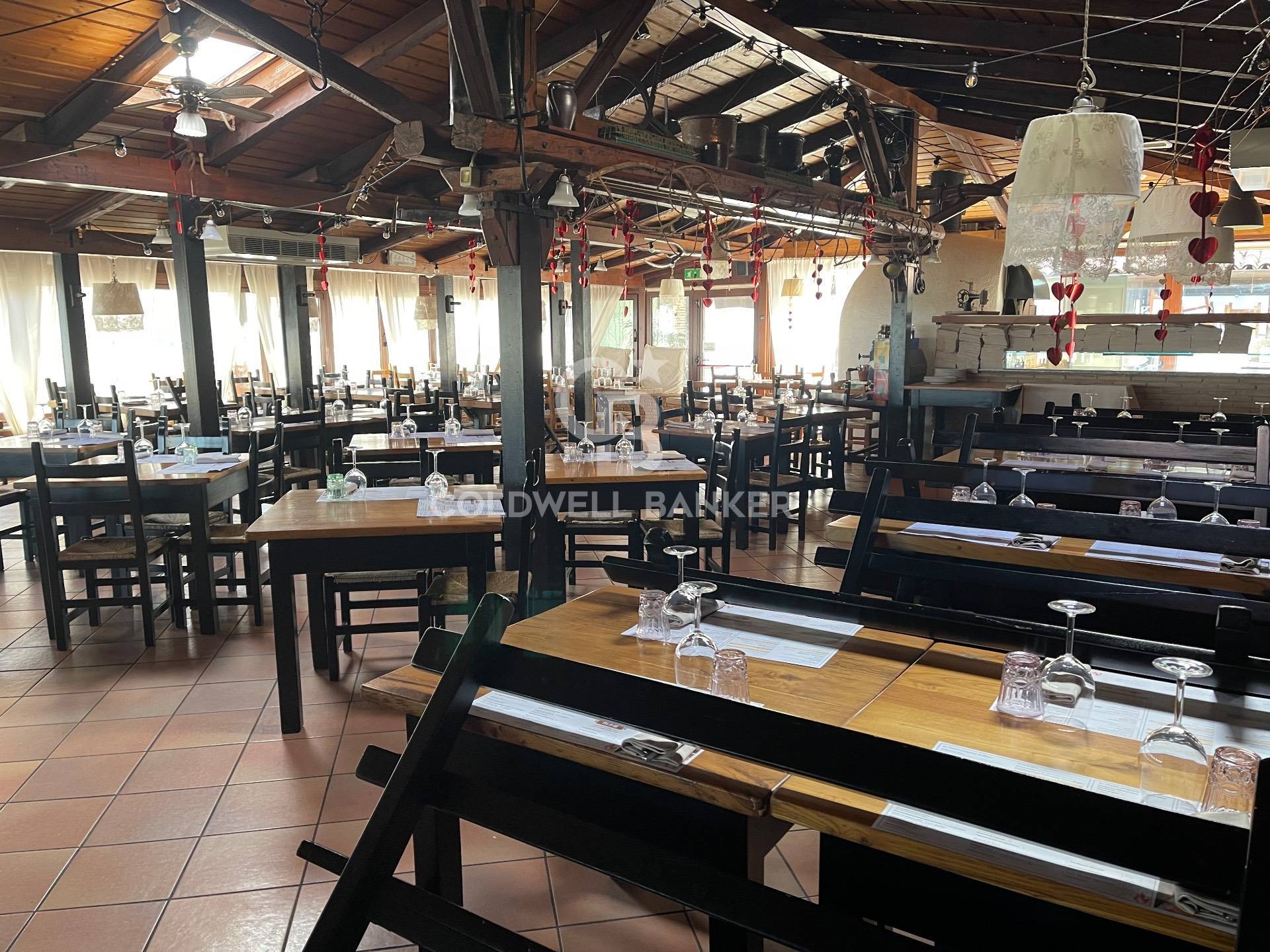 Ristorante in vendita a Rimini, Rivabella