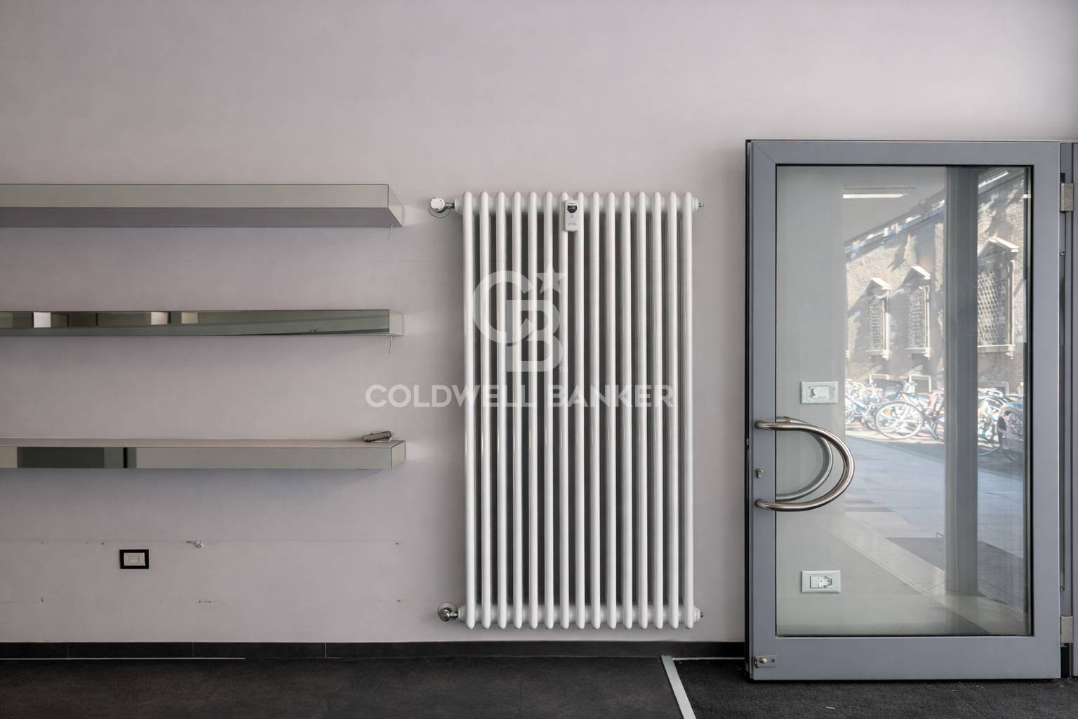 Negozio in vendita a Rimini, Centro storico