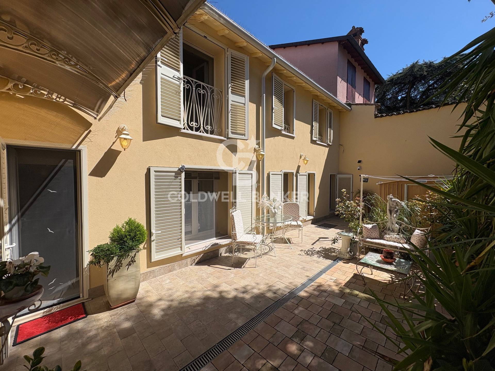 Appartamento indipendente in vendita a Meldola