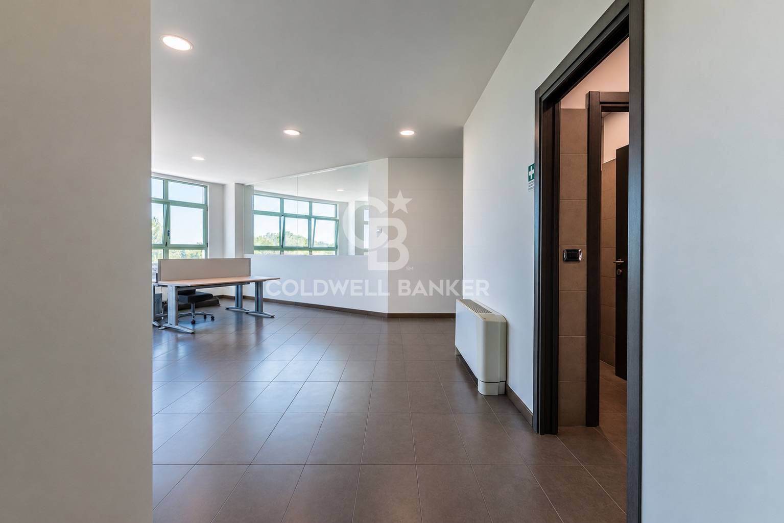 Ufficio in vendita a Verucchio, Villa Verucchio