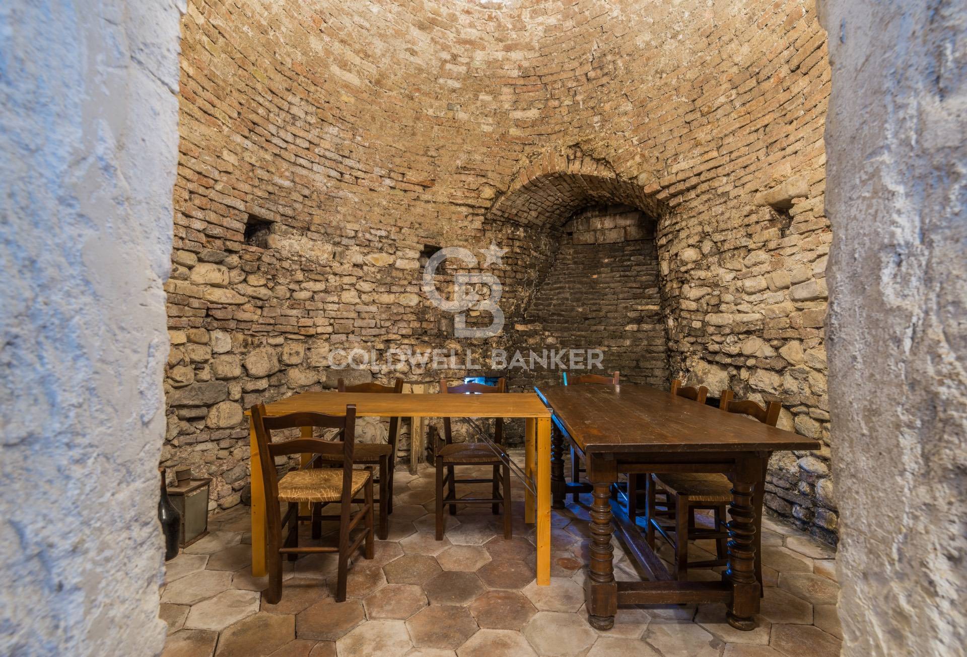 Rustico/Casale/Corte in vendita a Montescudo-Monte Colombo