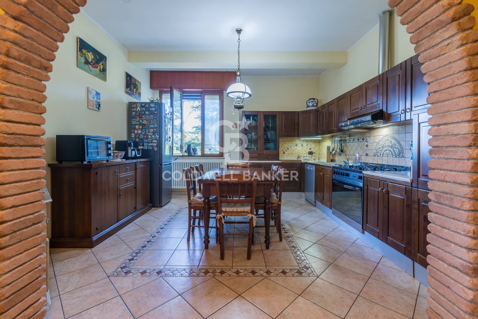 Porzione villa in vendita a Rimini, Via Montescudo