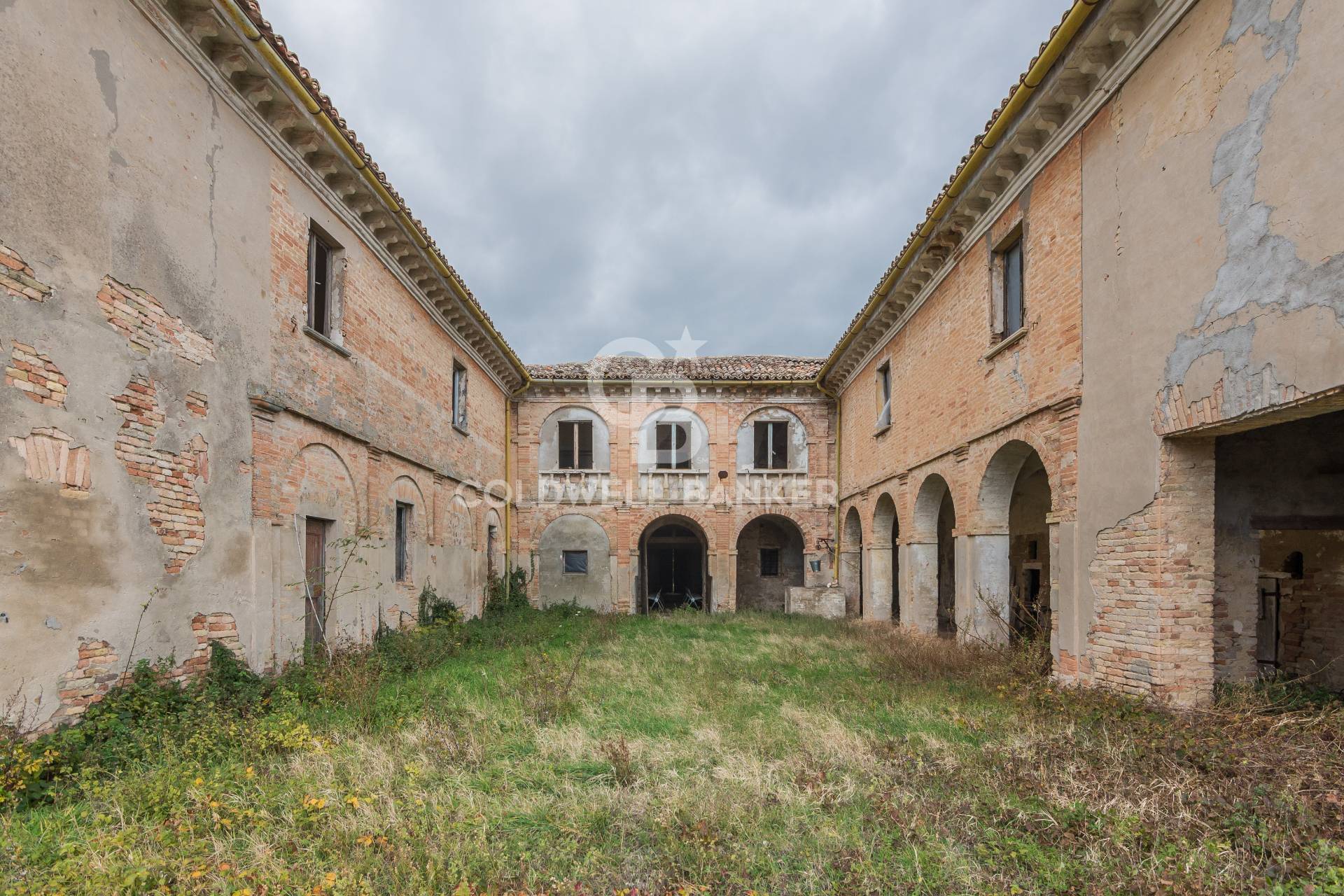 Rustico/Casale/Corte in vendita a Pesaro