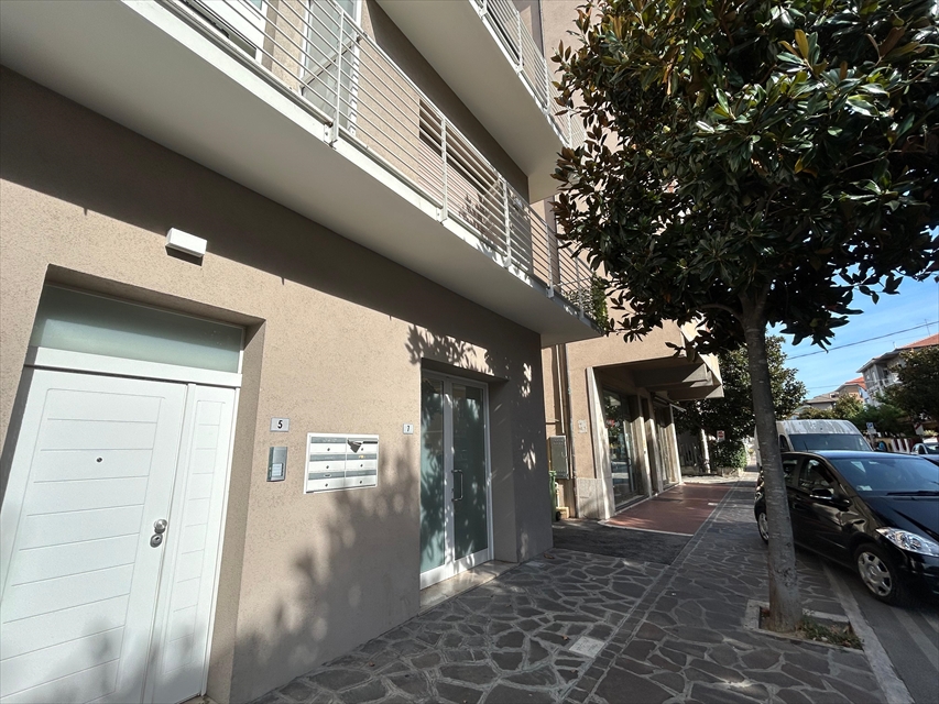 Locale commerciale a basso consumo in corso italia 7, San Giovanni Teatino