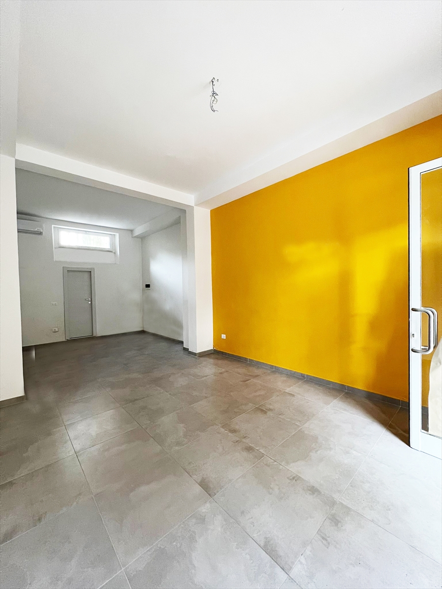 Locale commerciale a basso consumo in corso italia 7, San Giovanni Teatino