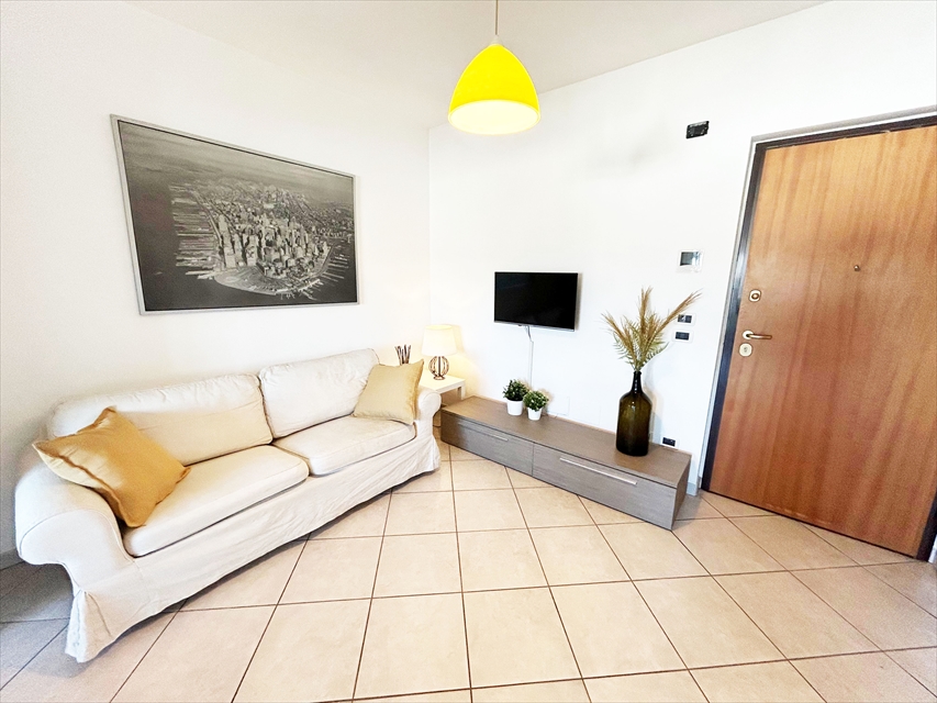 Trilocale con box in galleria karol wojtyla 24, San Giovanni Teatino