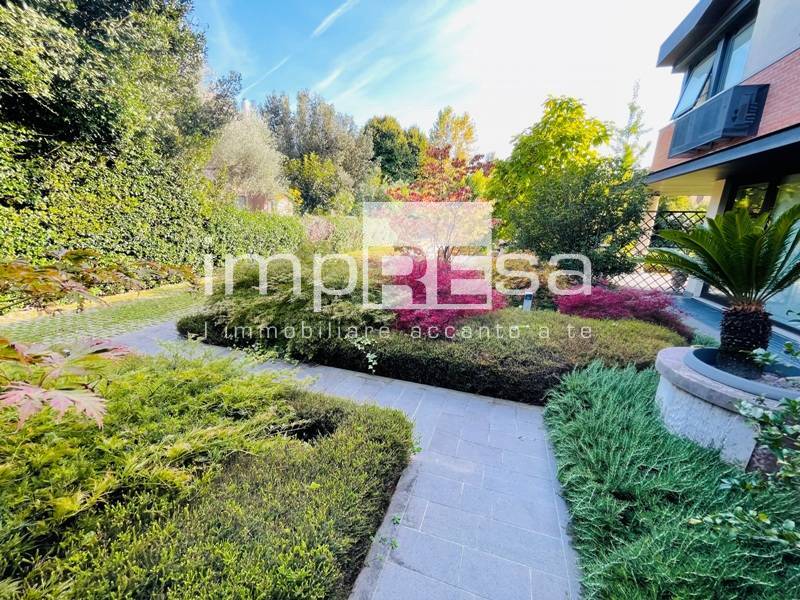 Abbinata/Bifamiliare in vendita a Venezia, Mestre