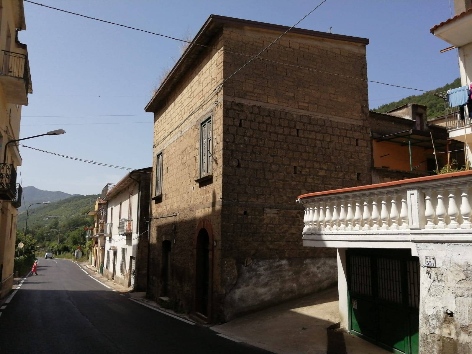 Casa indipendente da ristrutturare a Mercato San Severino