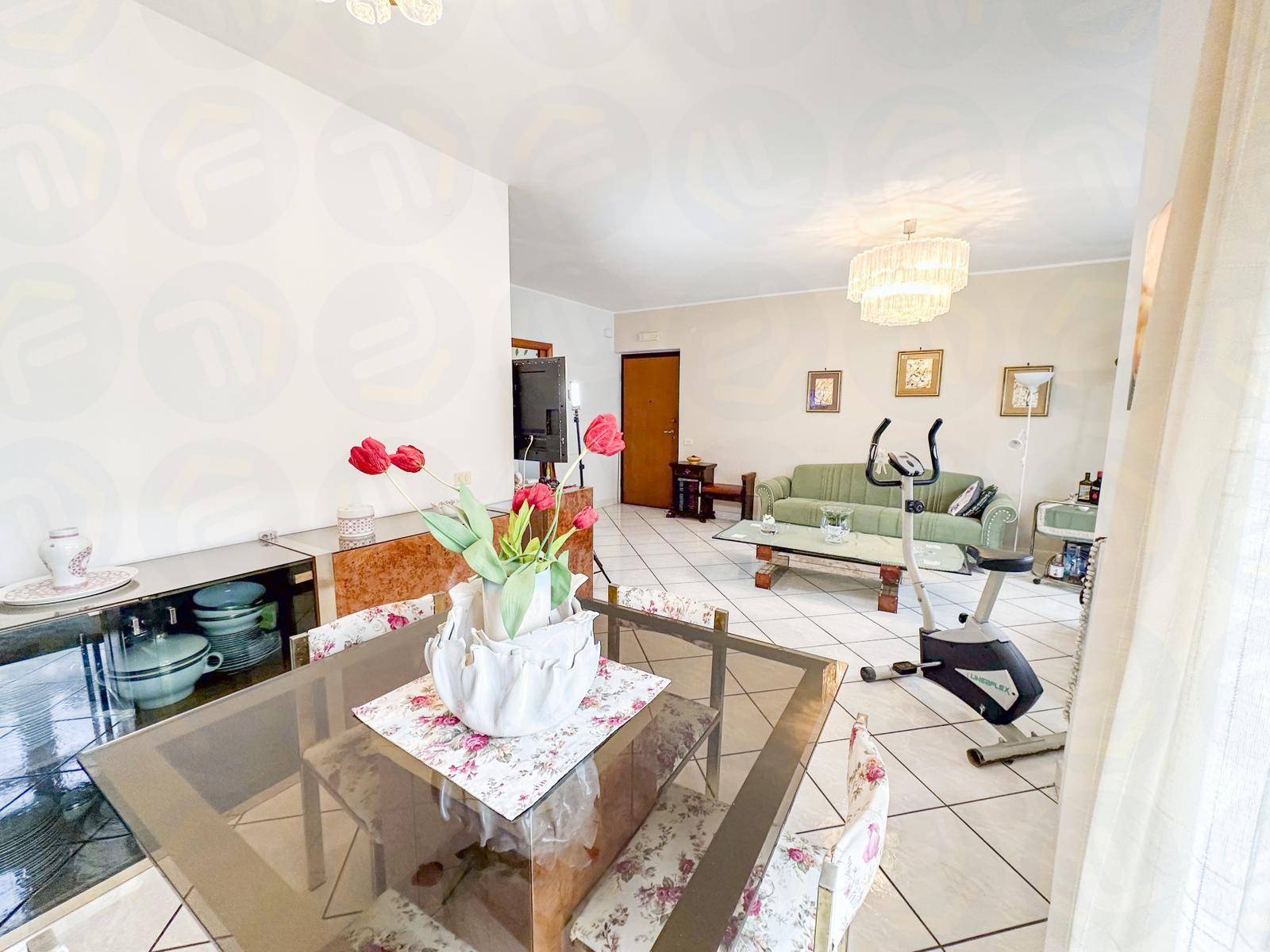 Appartamento in vendita a Corbara