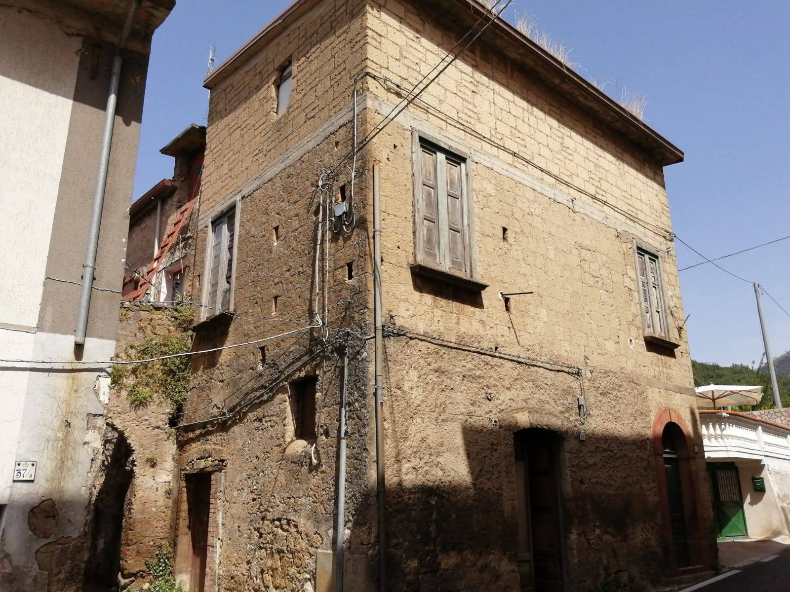Casa semindipendente in vendita a Mercato San Severino