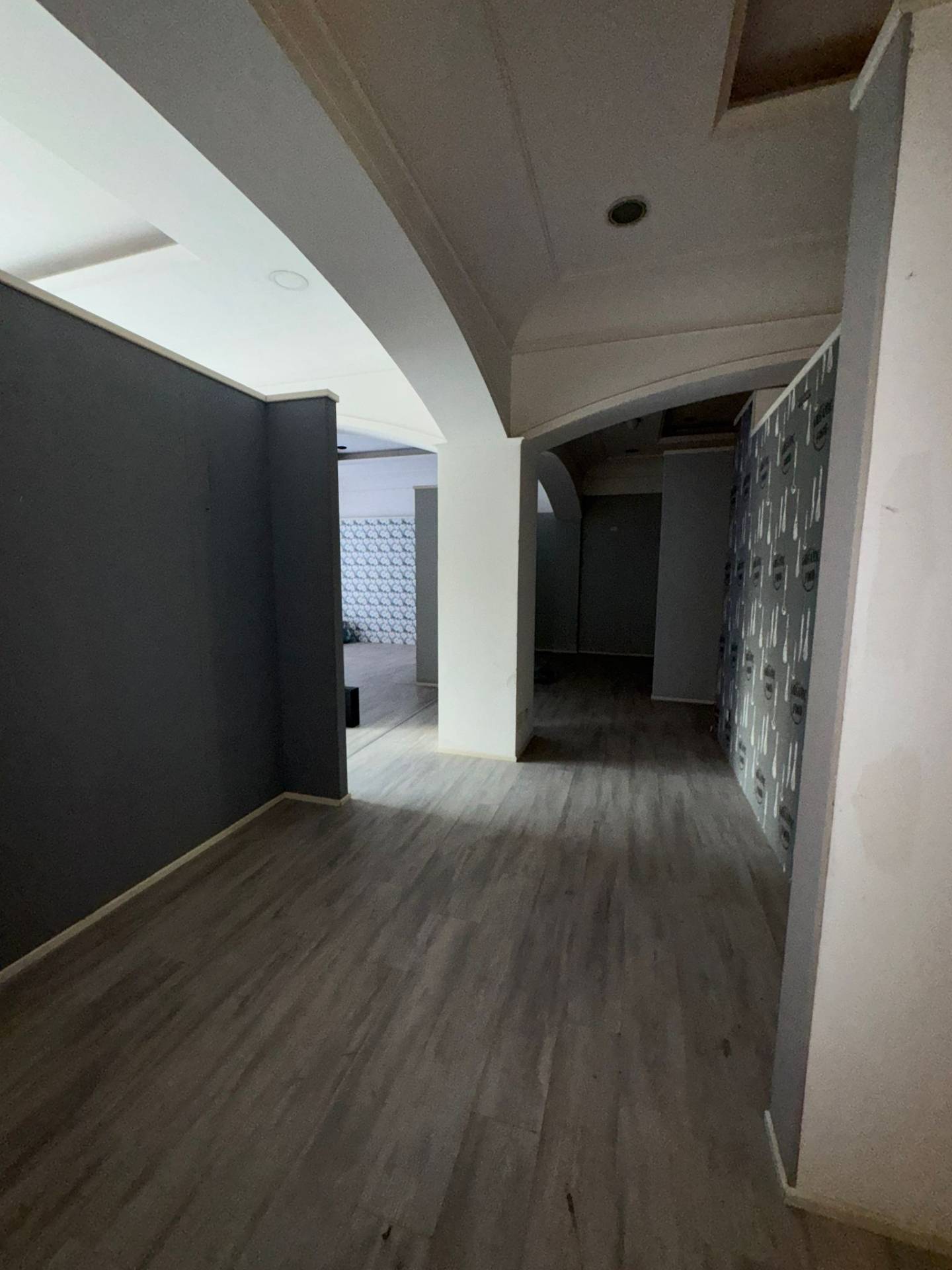 Locale commerciale in vendita a Nocera Inferiore