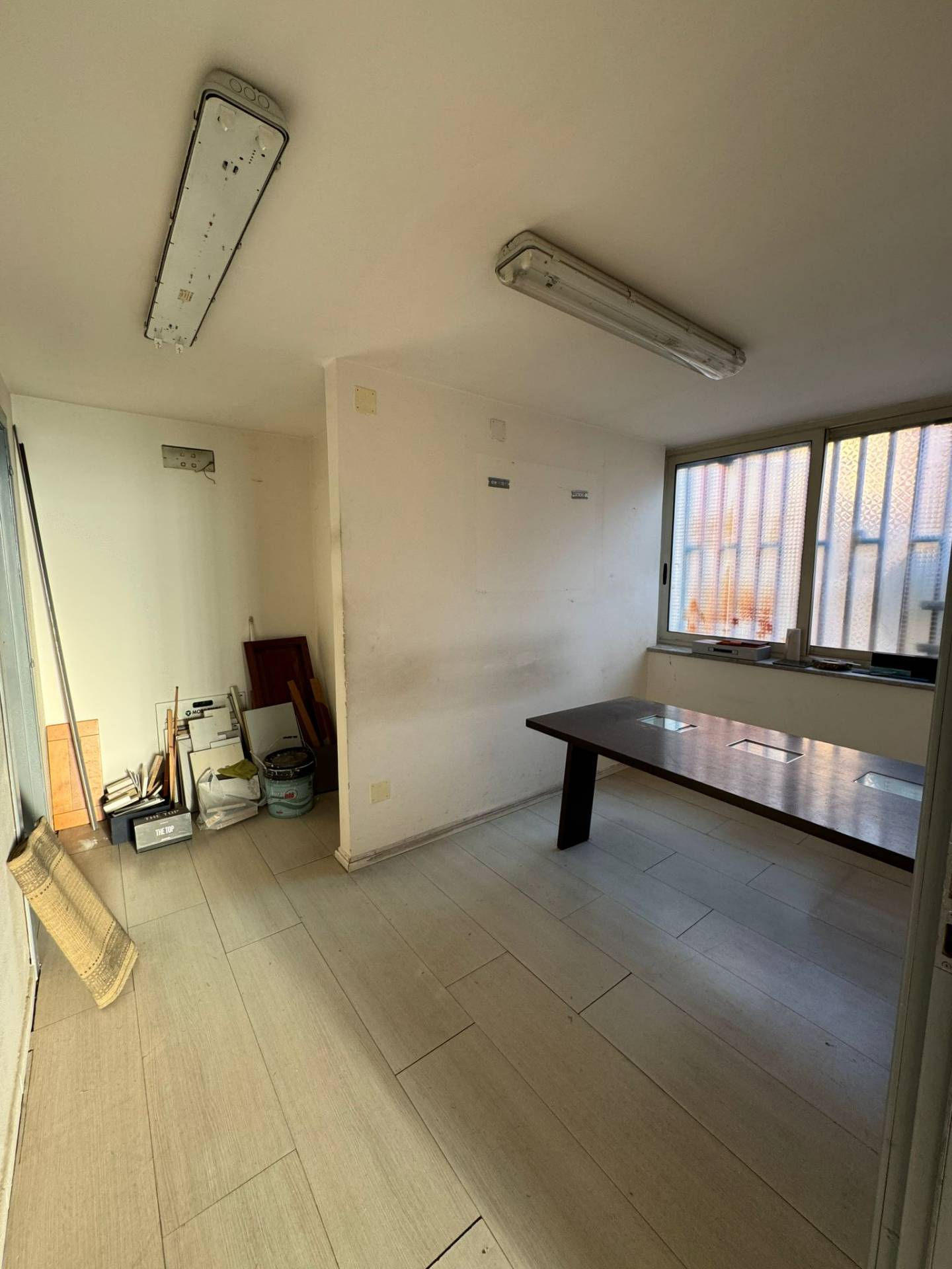 Locale commerciale in vendita a Nocera Inferiore