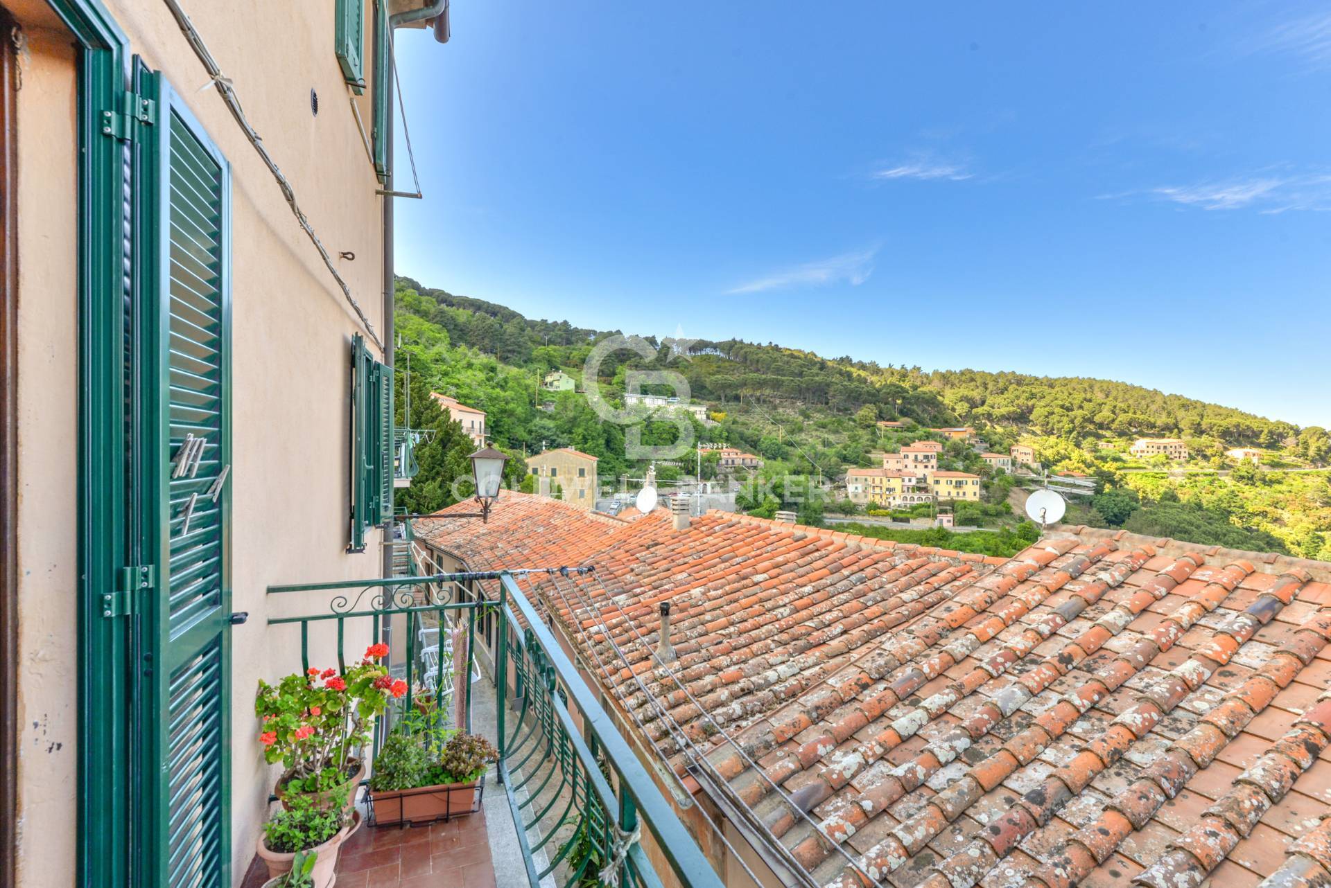 Appartamento in vendita a Marciana