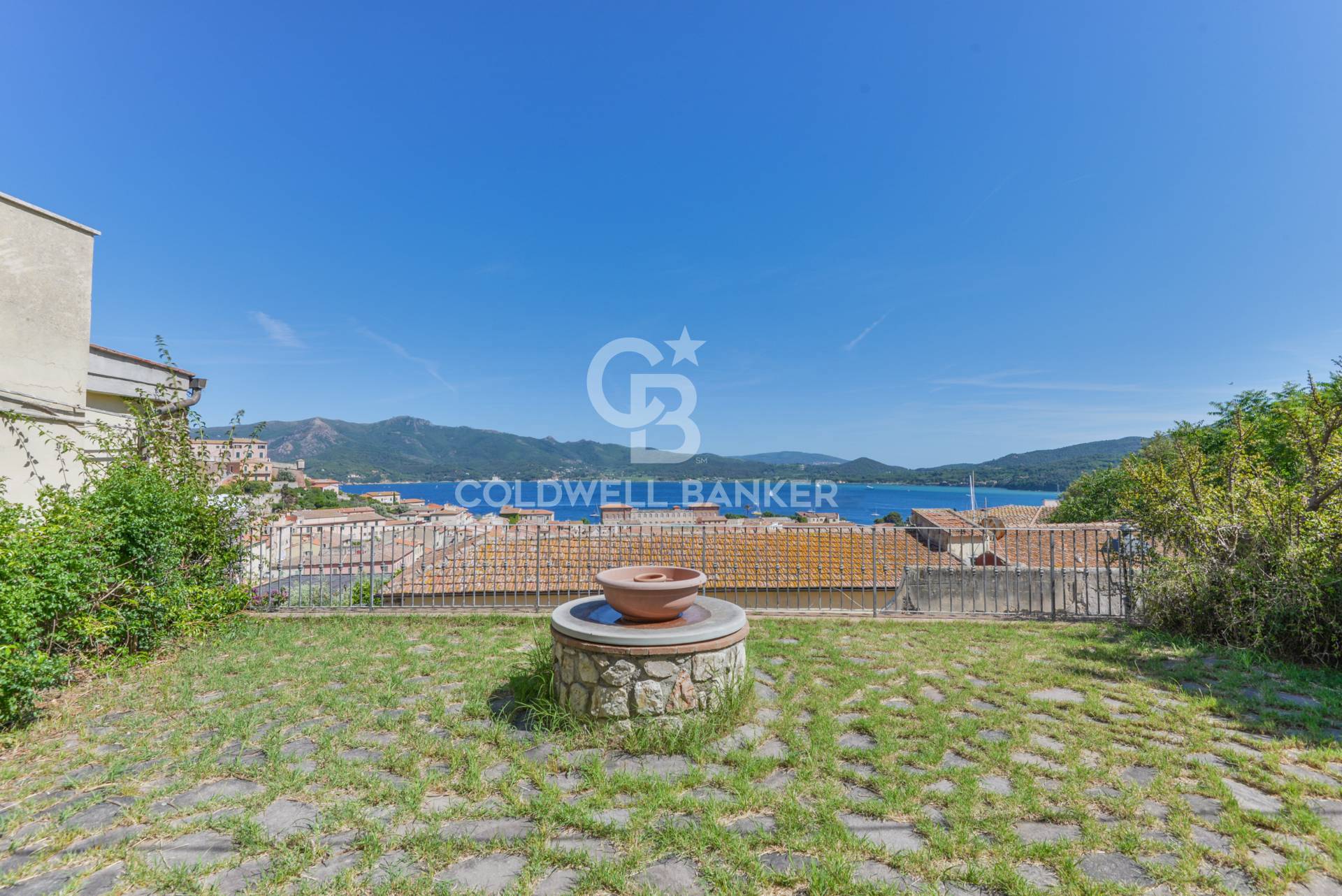Villa in vendita a Portoferraio