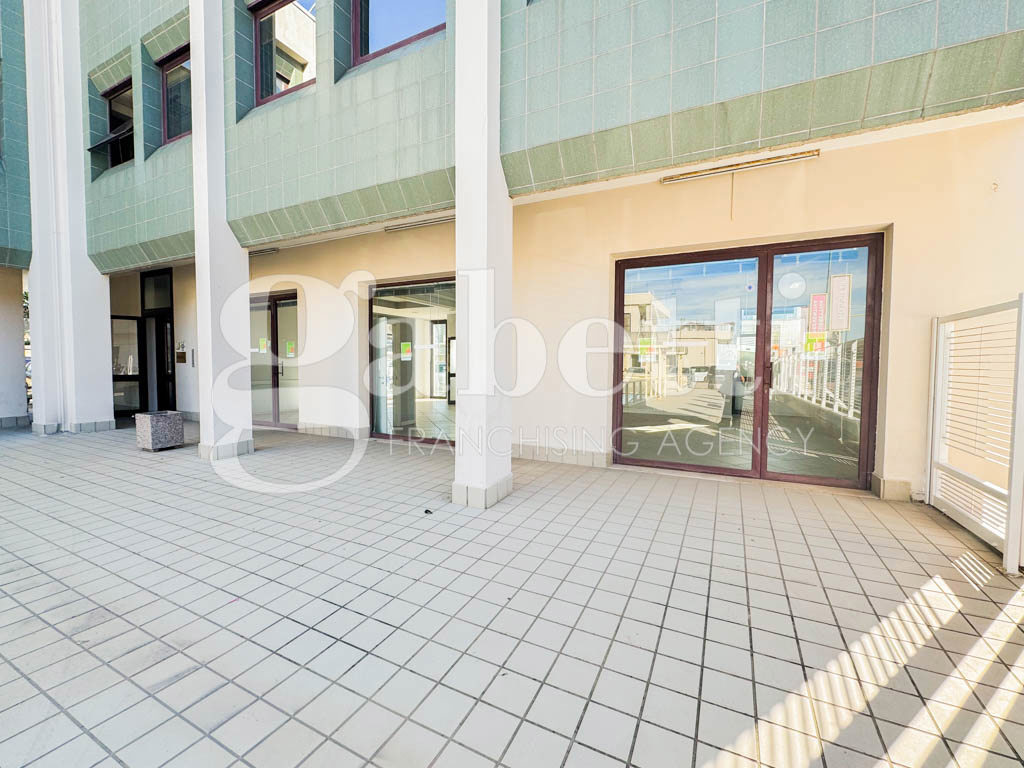 Negozio in affitto a San Marcellino