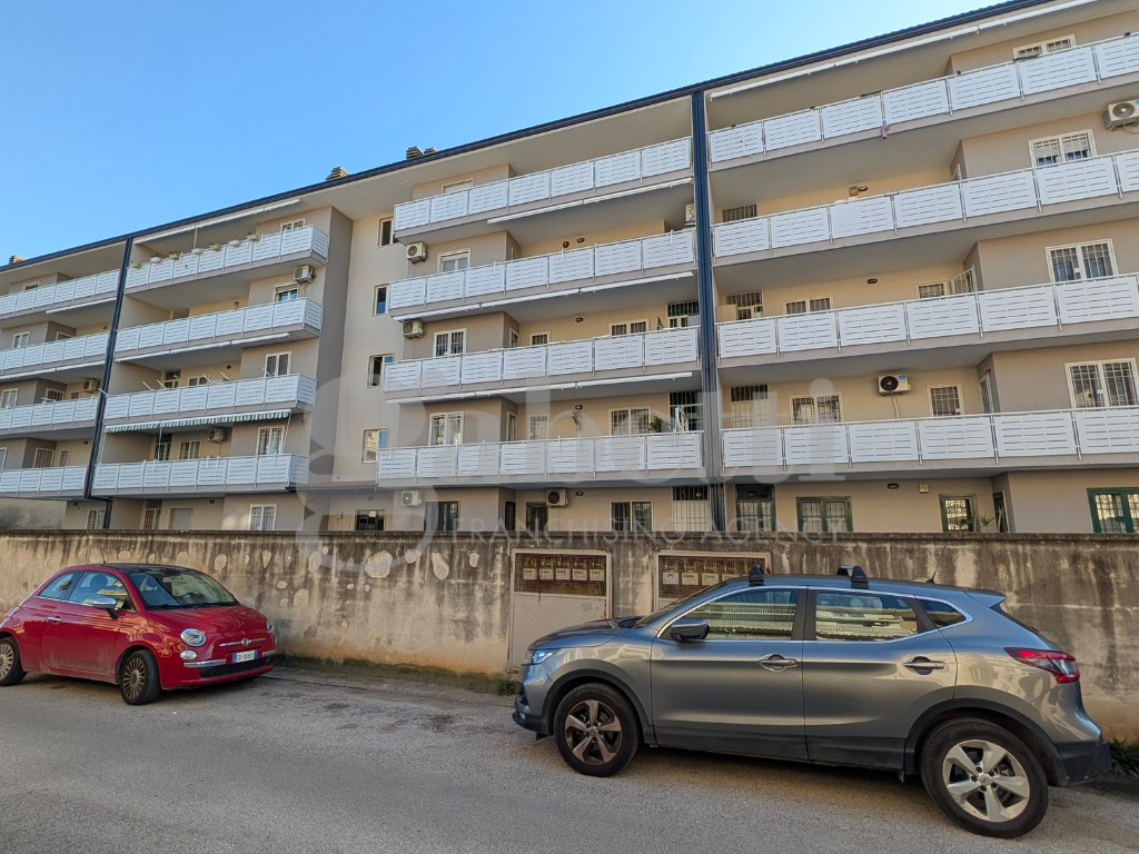 Quadrilocale in vendita a Trentola-Ducenta