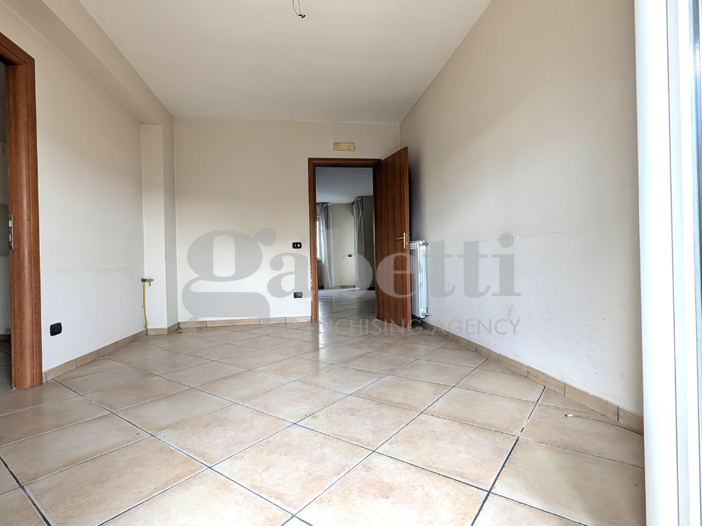 Quadrilocale in vendita a Trentola-Ducenta