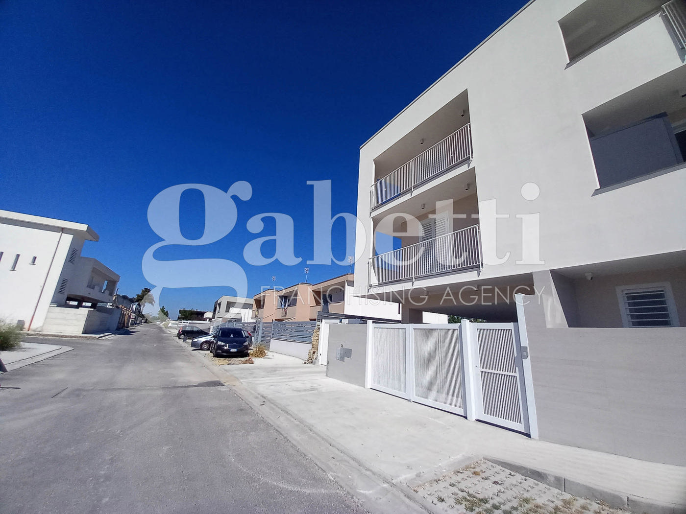 Villa con giardino a Parete