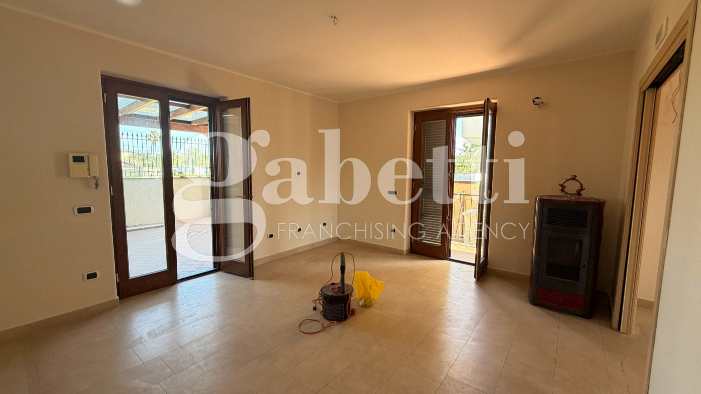 Villa in affitto a Trentola-Ducenta