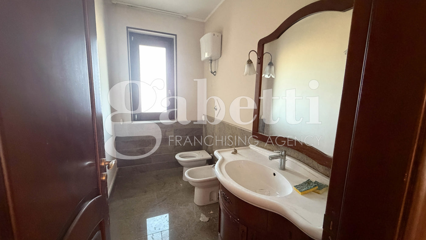 Villa in affitto a Trentola-Ducenta