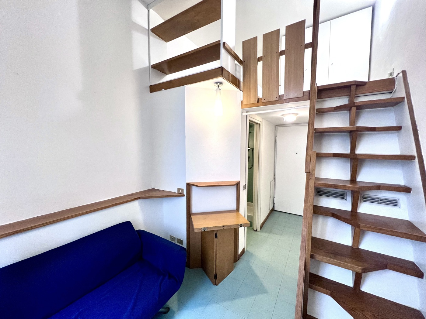 Monolocale arredato in affitto a Milano