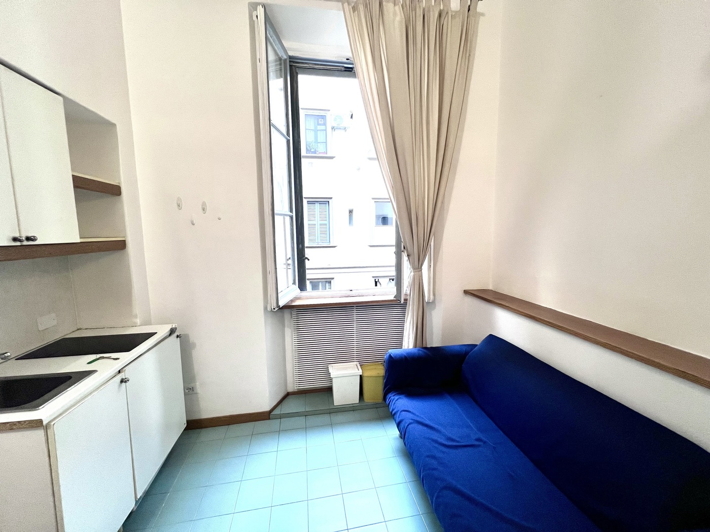 Monolocale arredato in affitto a Milano