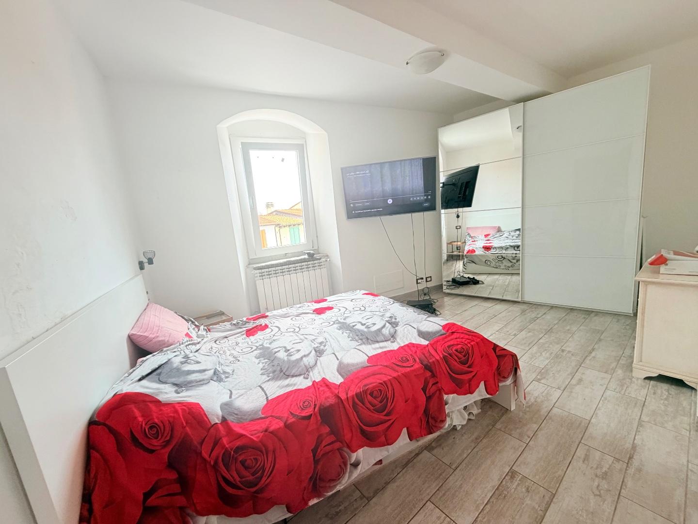Casa indipendente ristrutturata, Massa ortola
