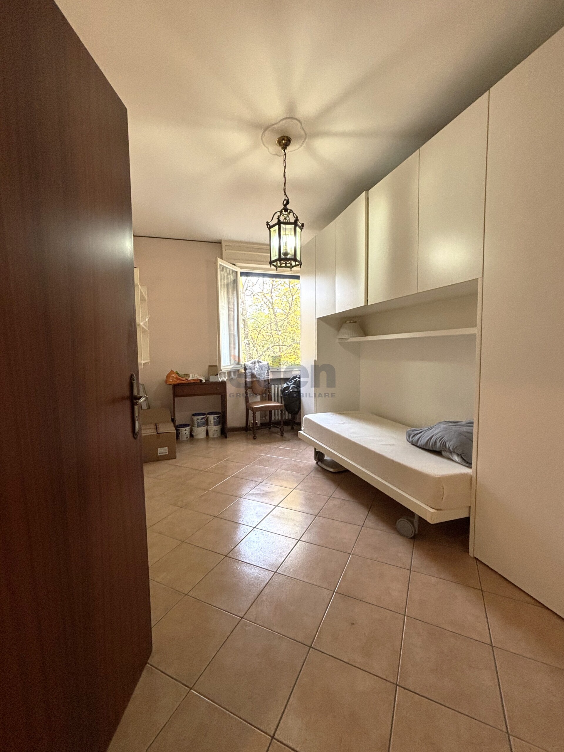 Quadrilocale con box doppio in via giuseppe peano 13, Modena