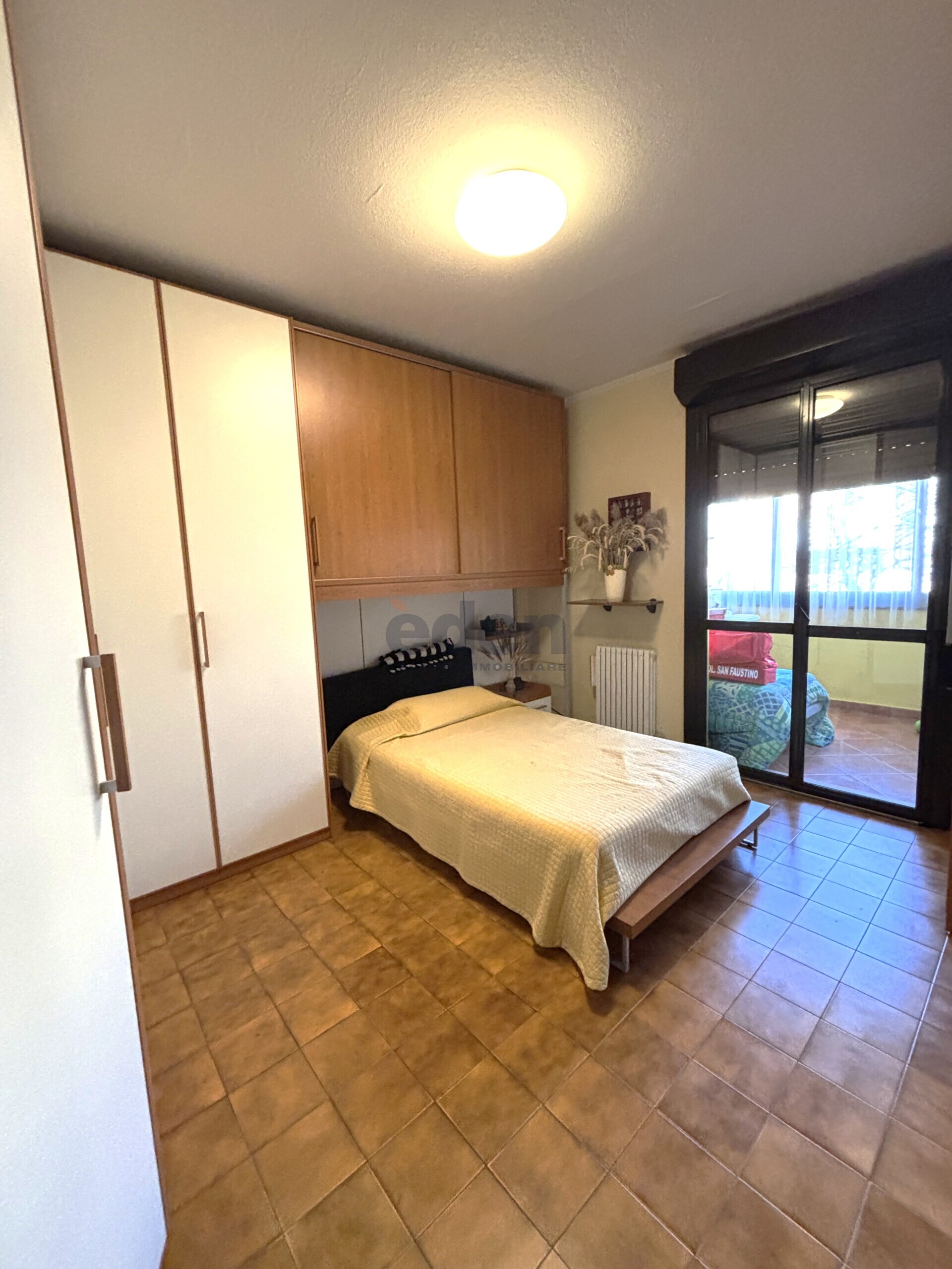 Quadrilocale con box in strada di saliceto panaro 211, Modena