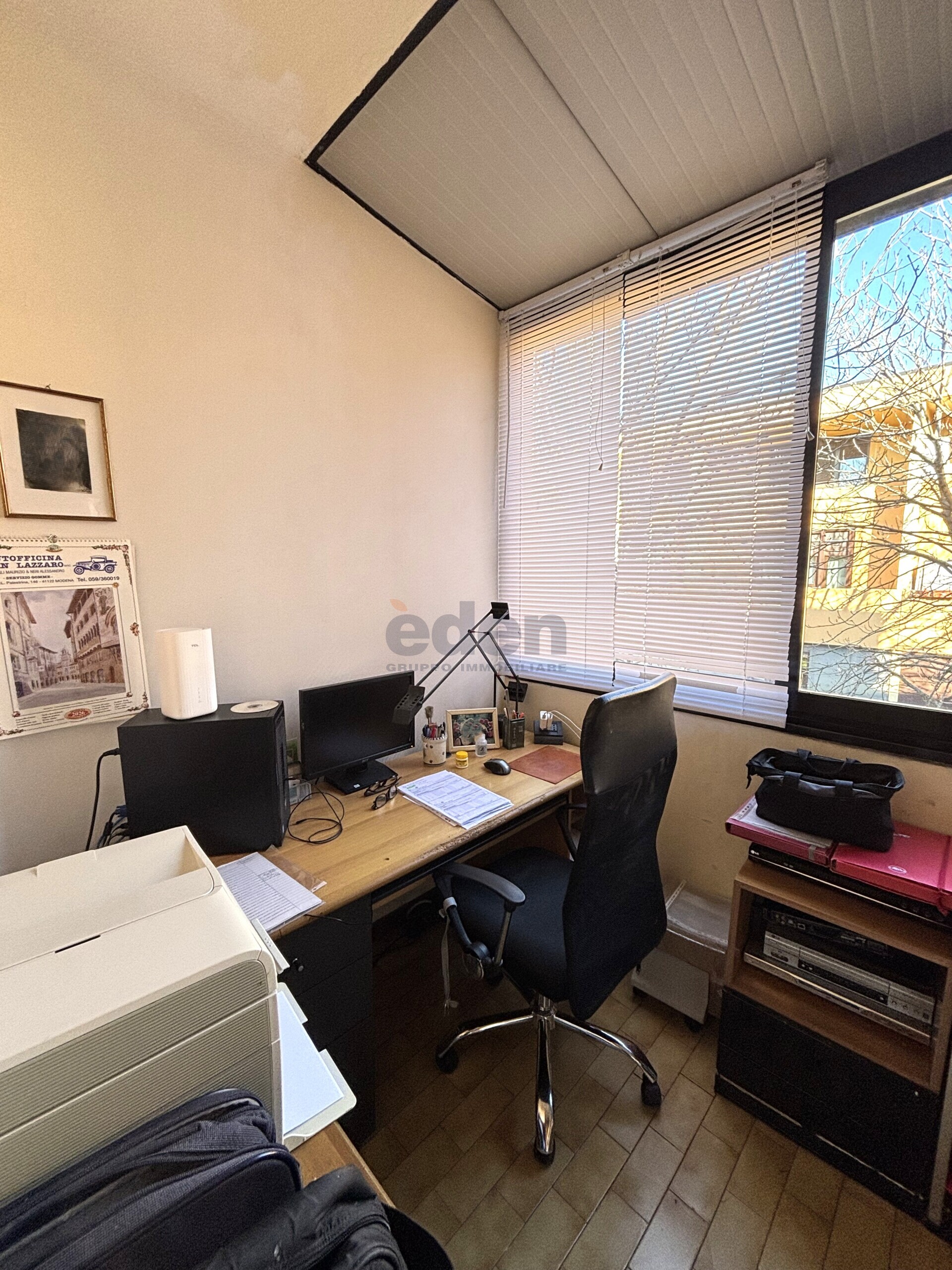 Quadrilocale con box in strada di saliceto panaro 211, Modena