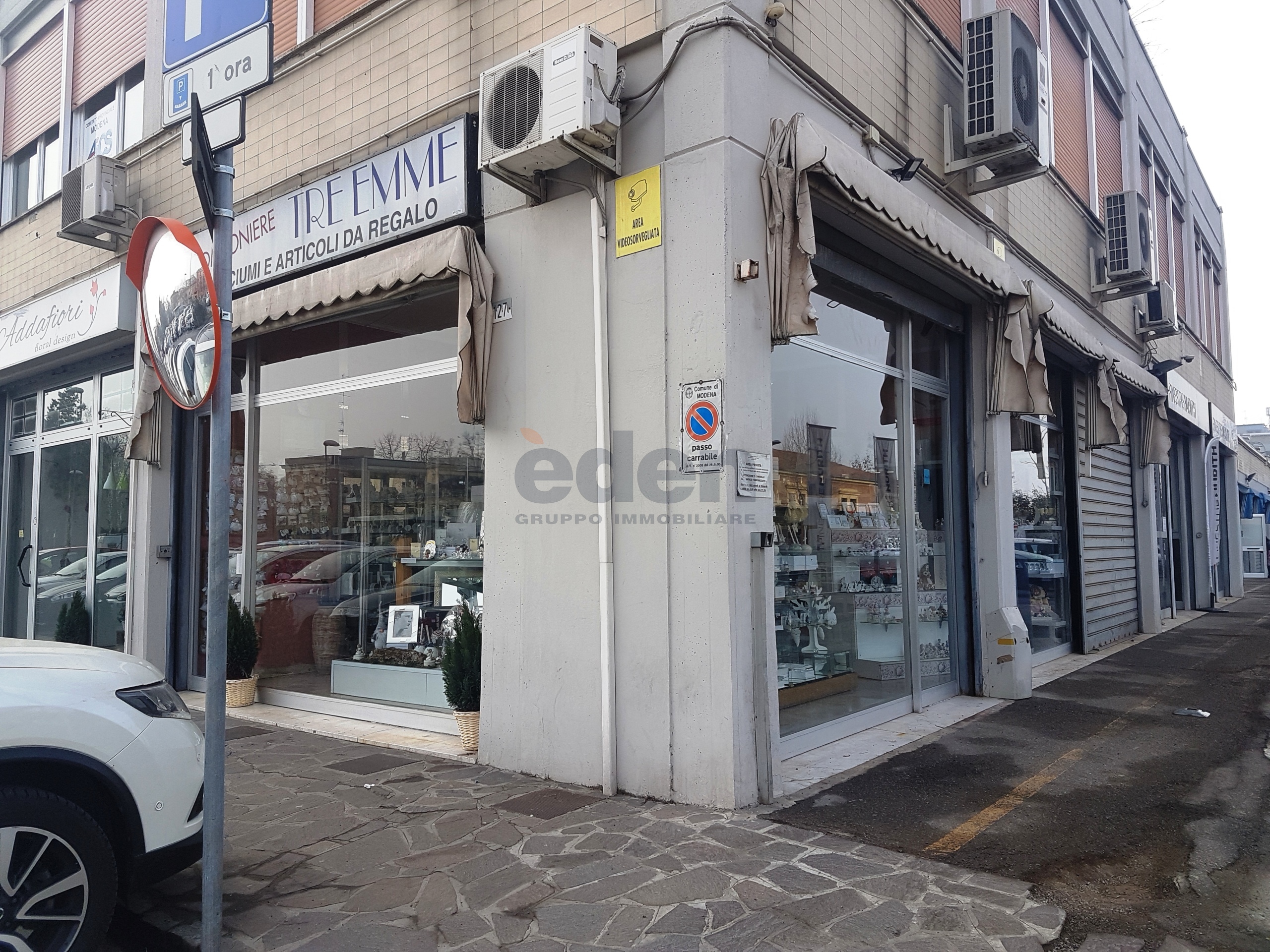 Locale commerciale in affitto in via emilia ovest 127, Modena