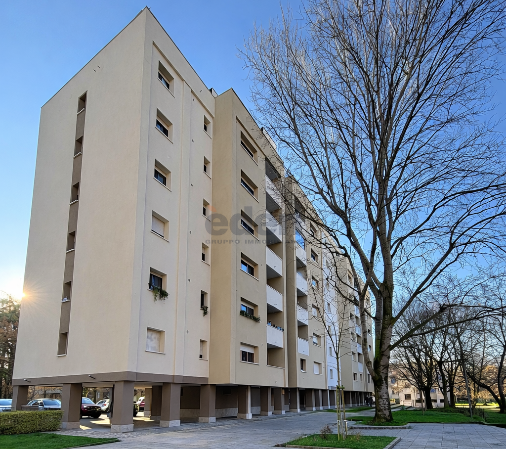 Appartamento con box in via giovanni lagrange 36, Modena