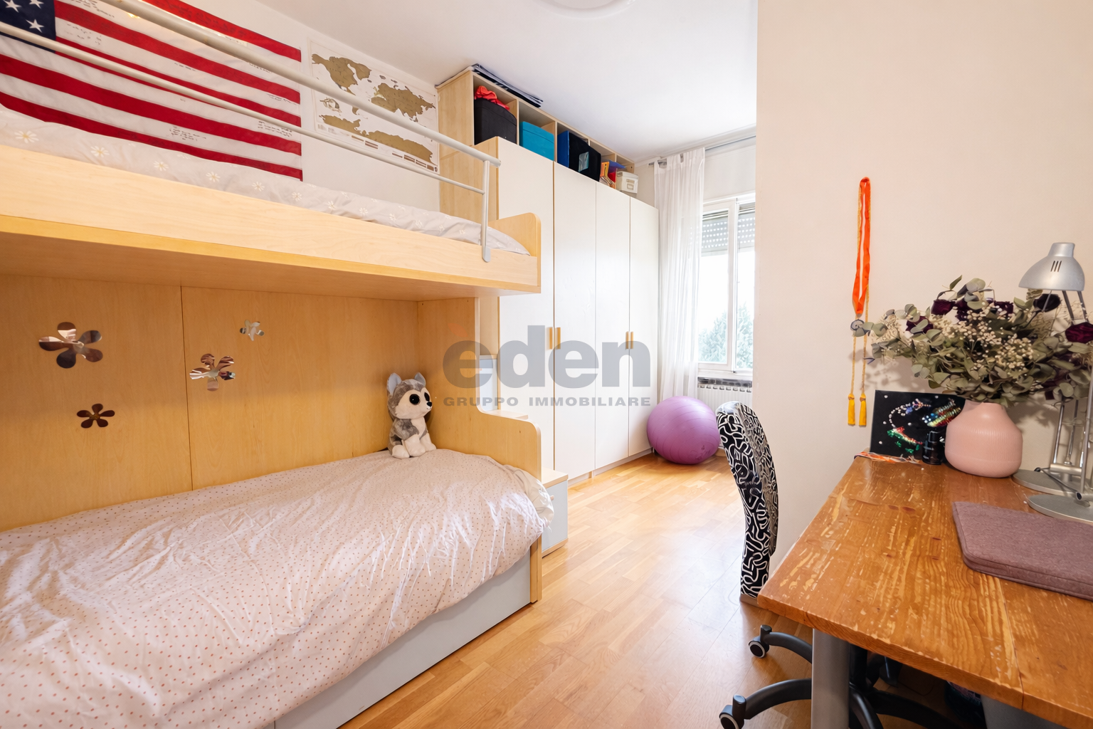 Quadrilocale con box in via degli alpini 34, Modena