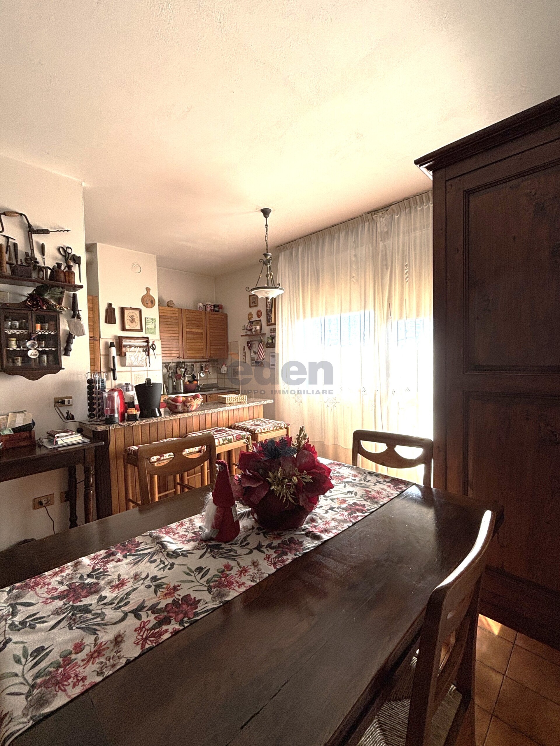 Quadrilocale con box in strada di saliceto panaro 211, Modena