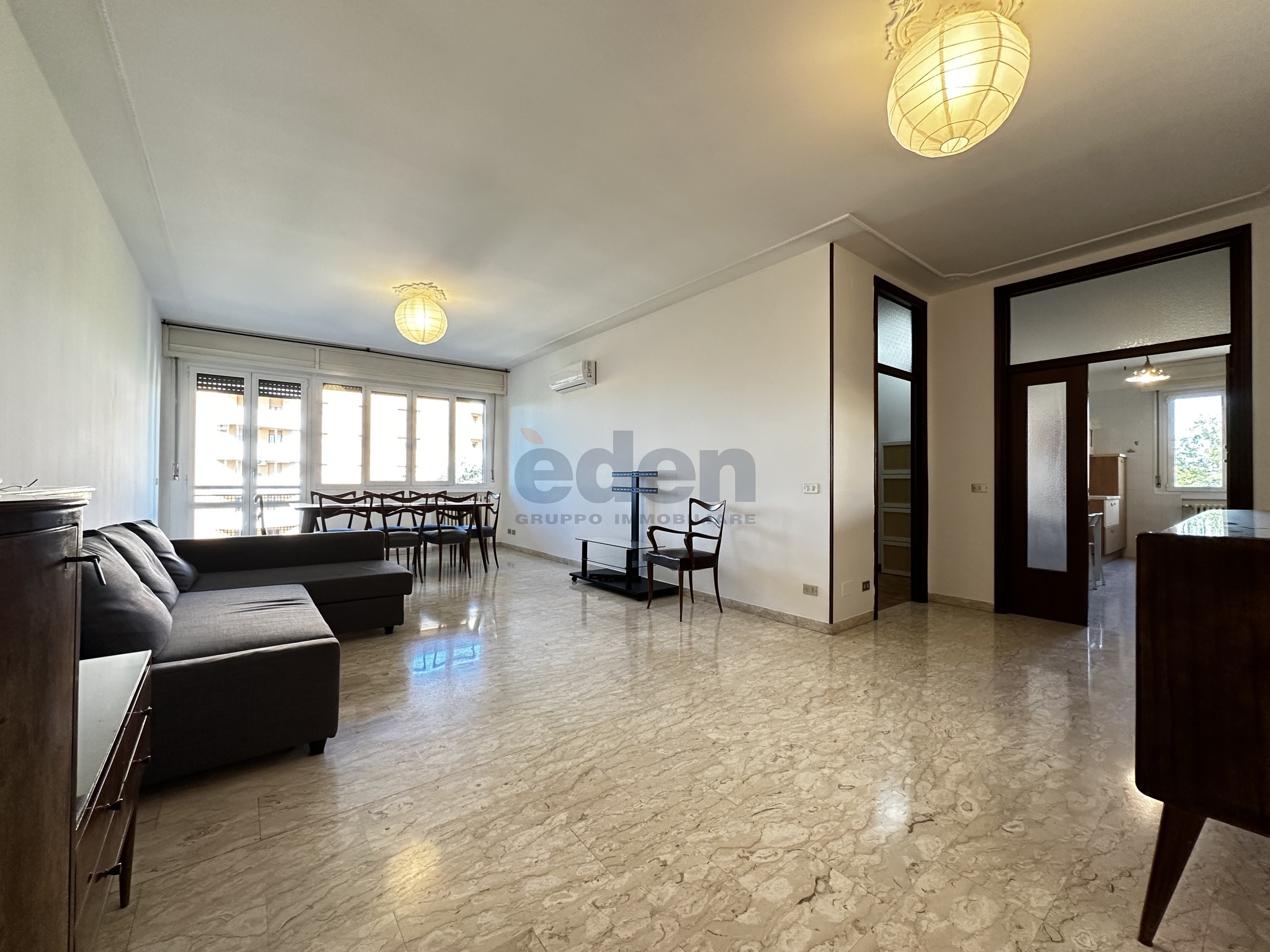 Trilocale con giardino in via luigi pasteur 5, Modena