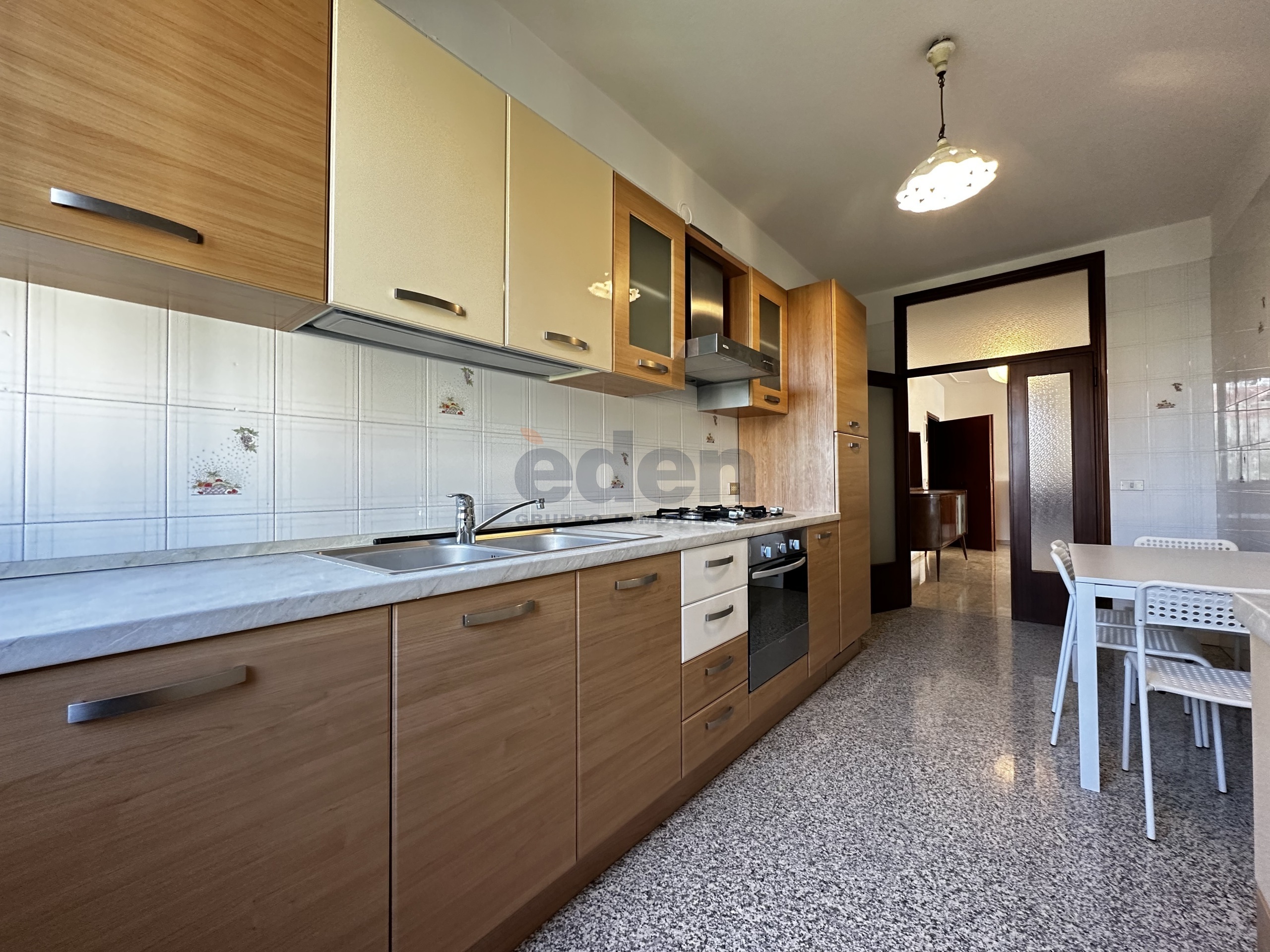 Trilocale con giardino in via luigi pasteur 5, Modena