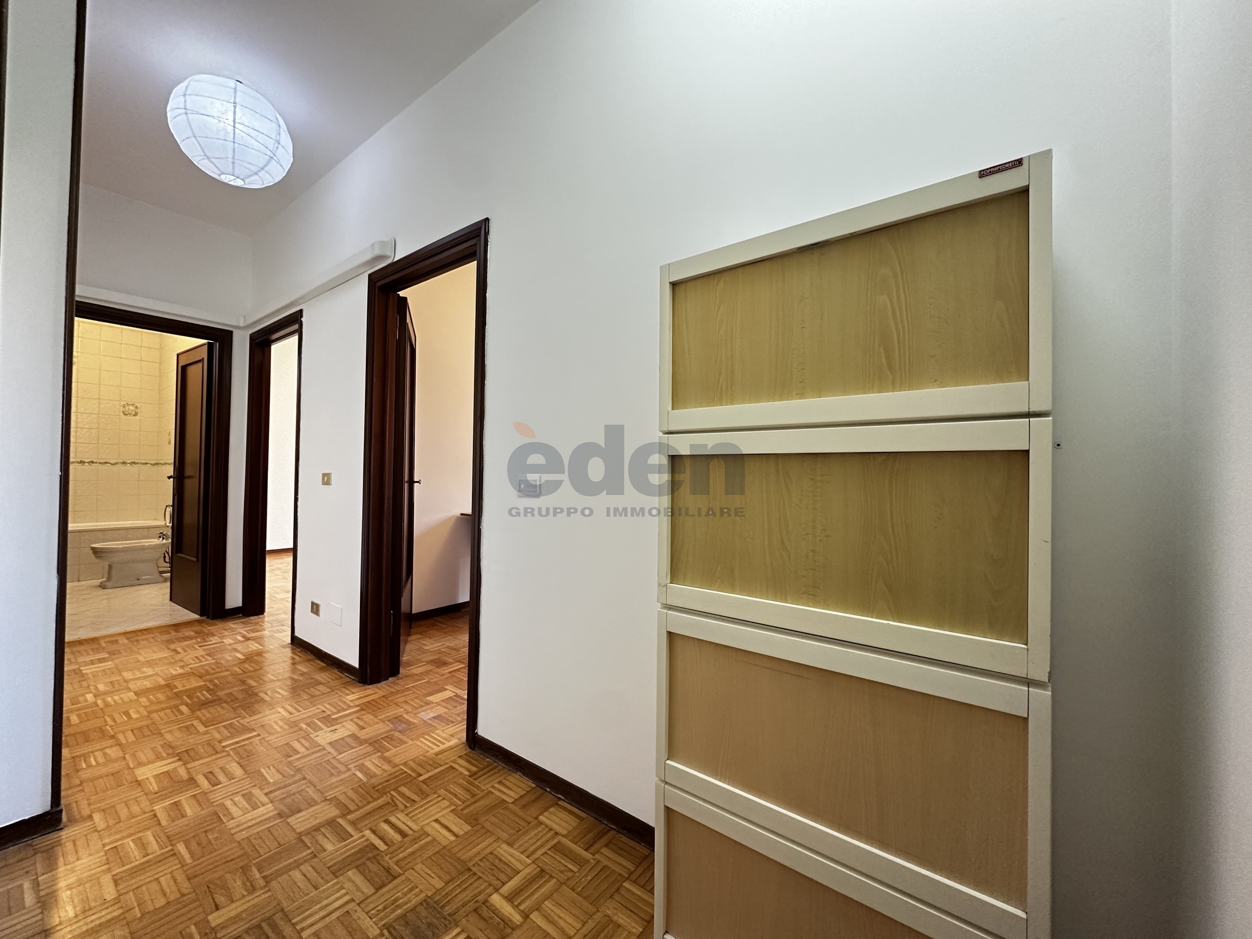 Trilocale con giardino in via luigi pasteur 5, Modena