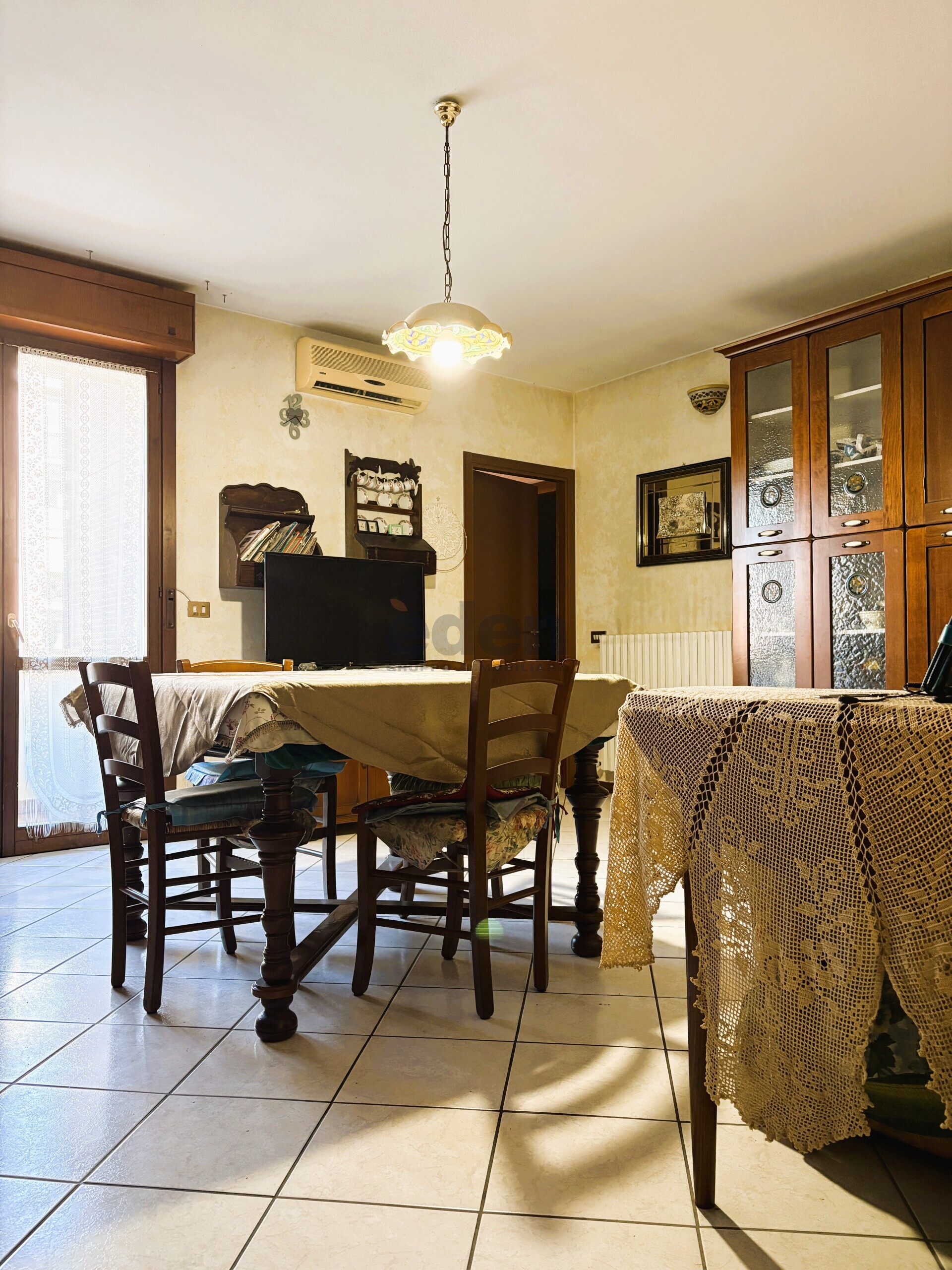 Trilocale con box in via alcide de gasperi 27, Castelfranco Emilia