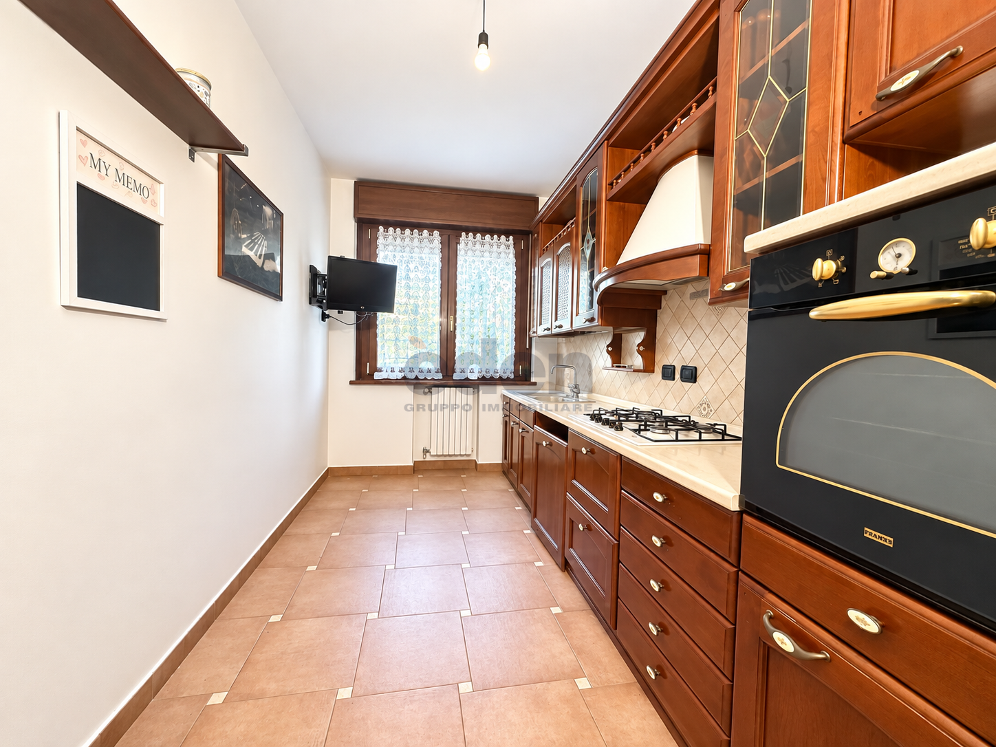 Trilocale con box in via giuseppe notari 109, Modena