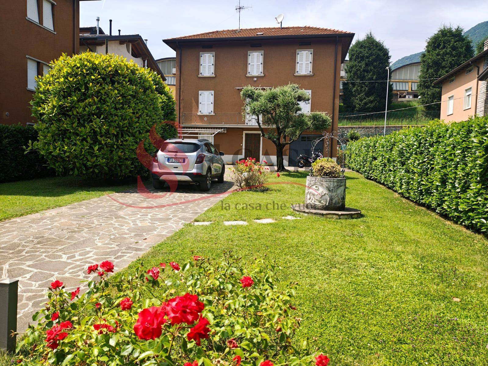 Villa singola in vendita a Albino