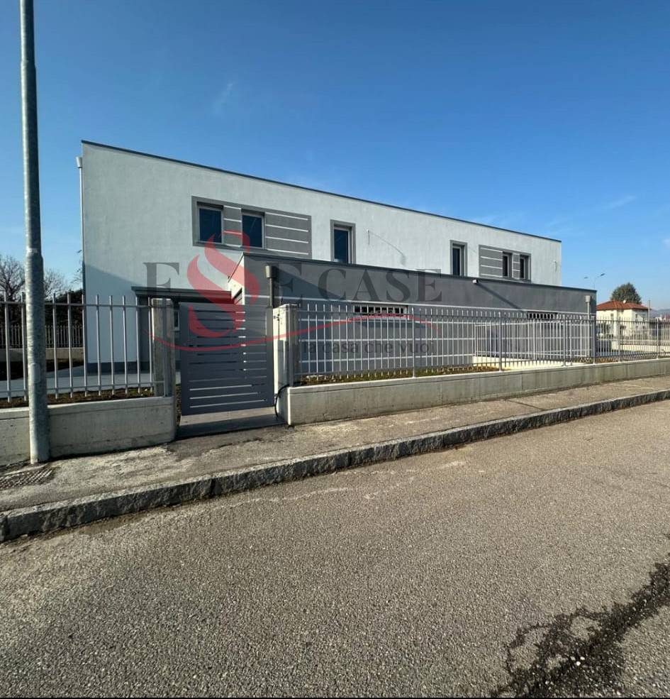 Villa in vendita a Mapello