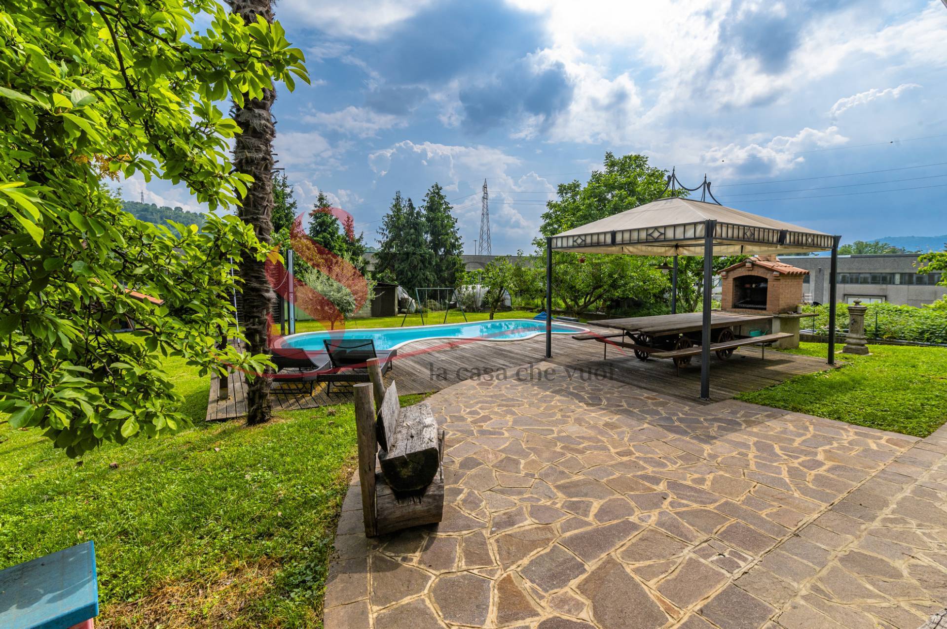 Appartamento in vendita a Nembro