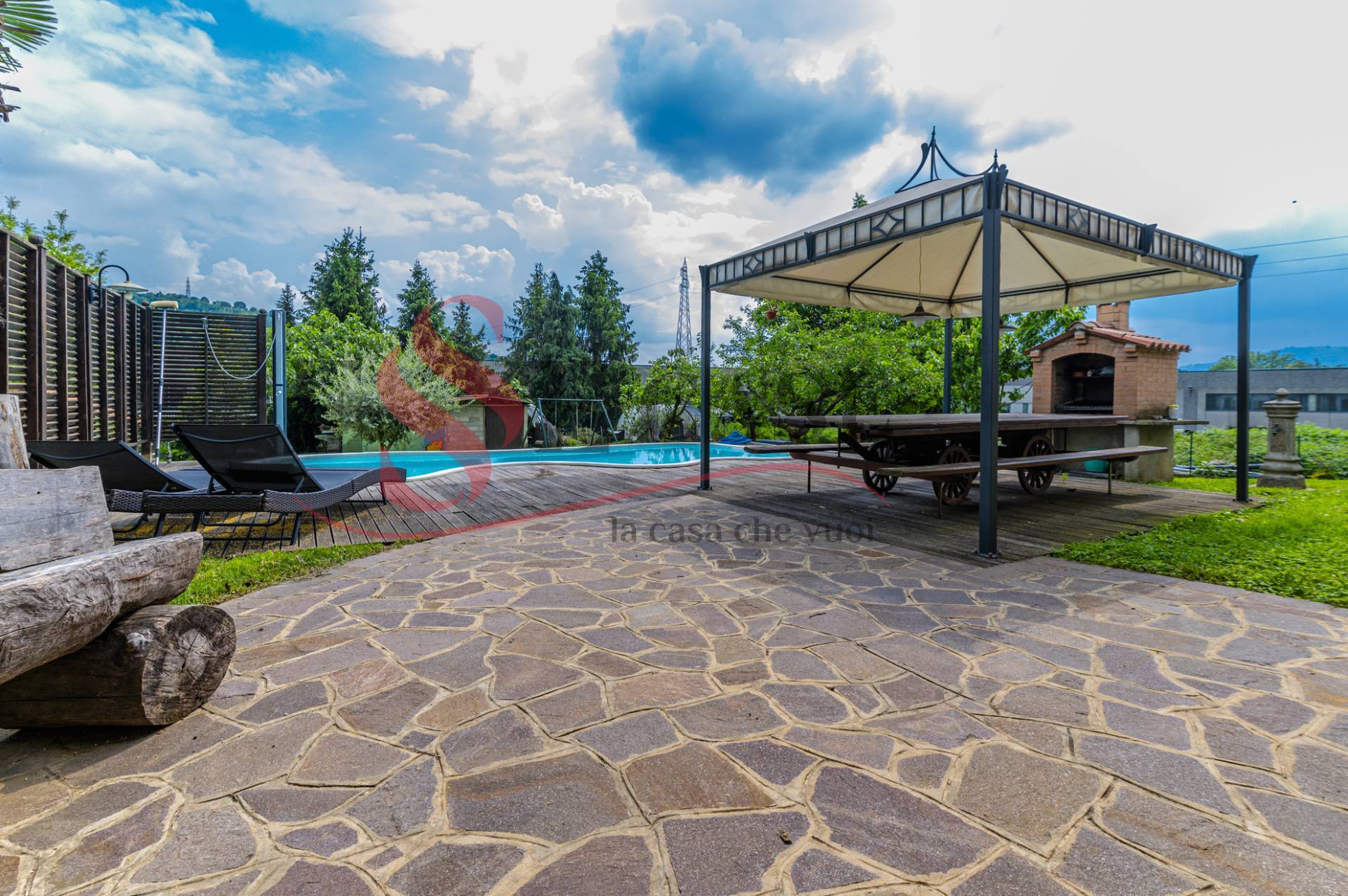 Appartamento in vendita a Nembro