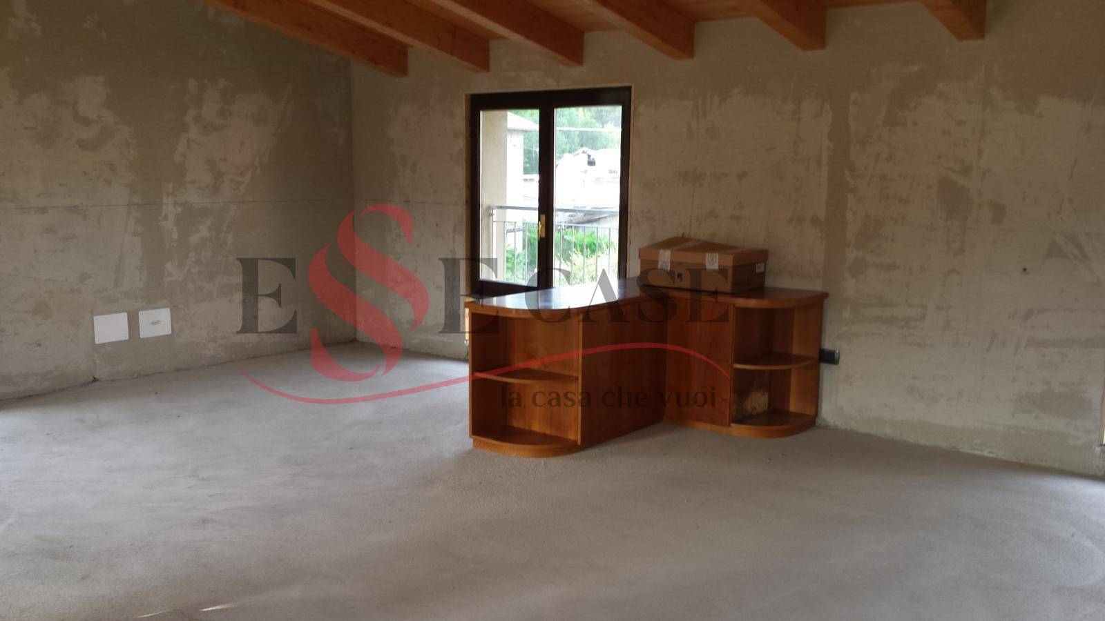 Appartamento in vendita a Nembro