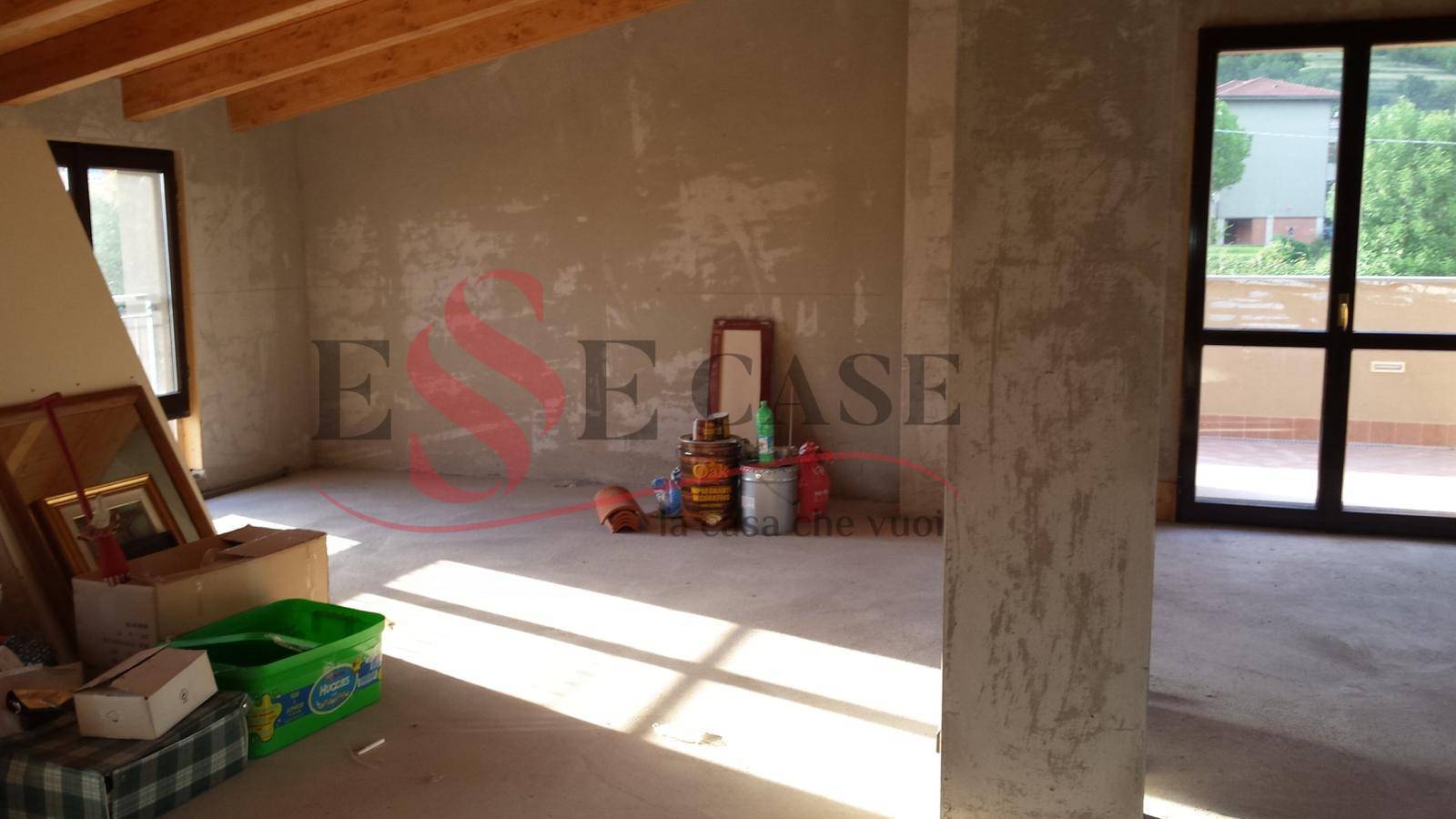 Appartamento in vendita a Nembro