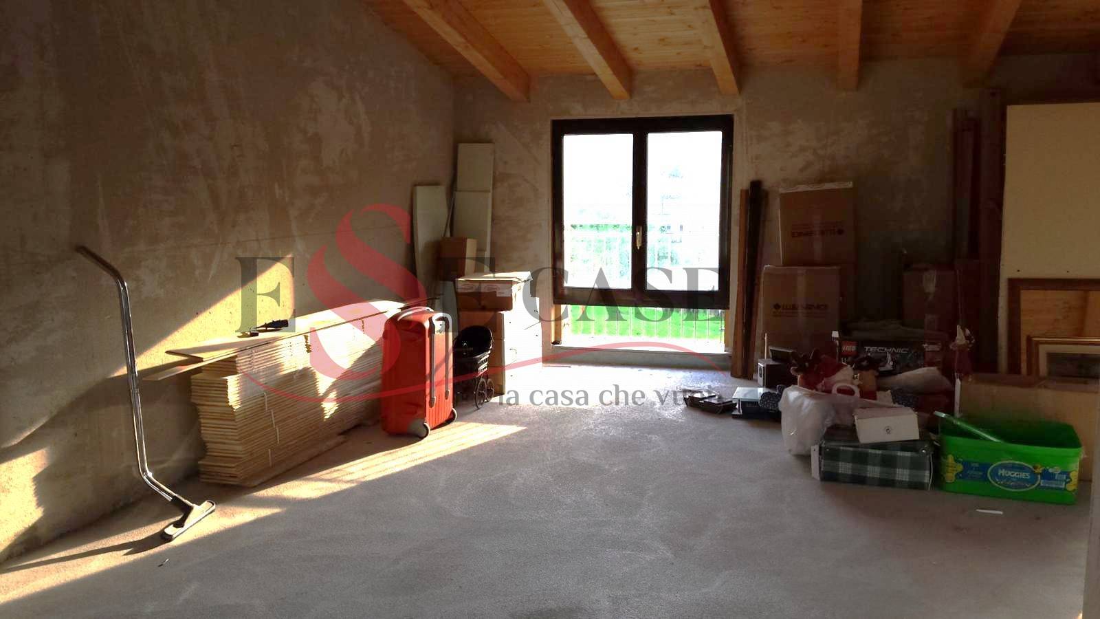 Appartamento in vendita a Nembro