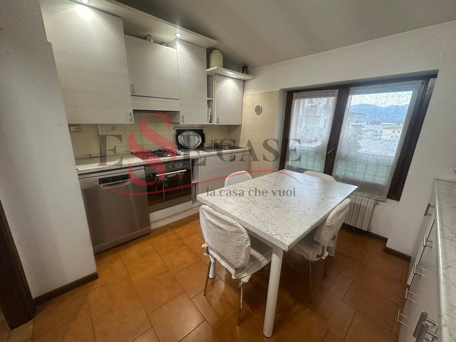 Appartamento in vendita a Seriate