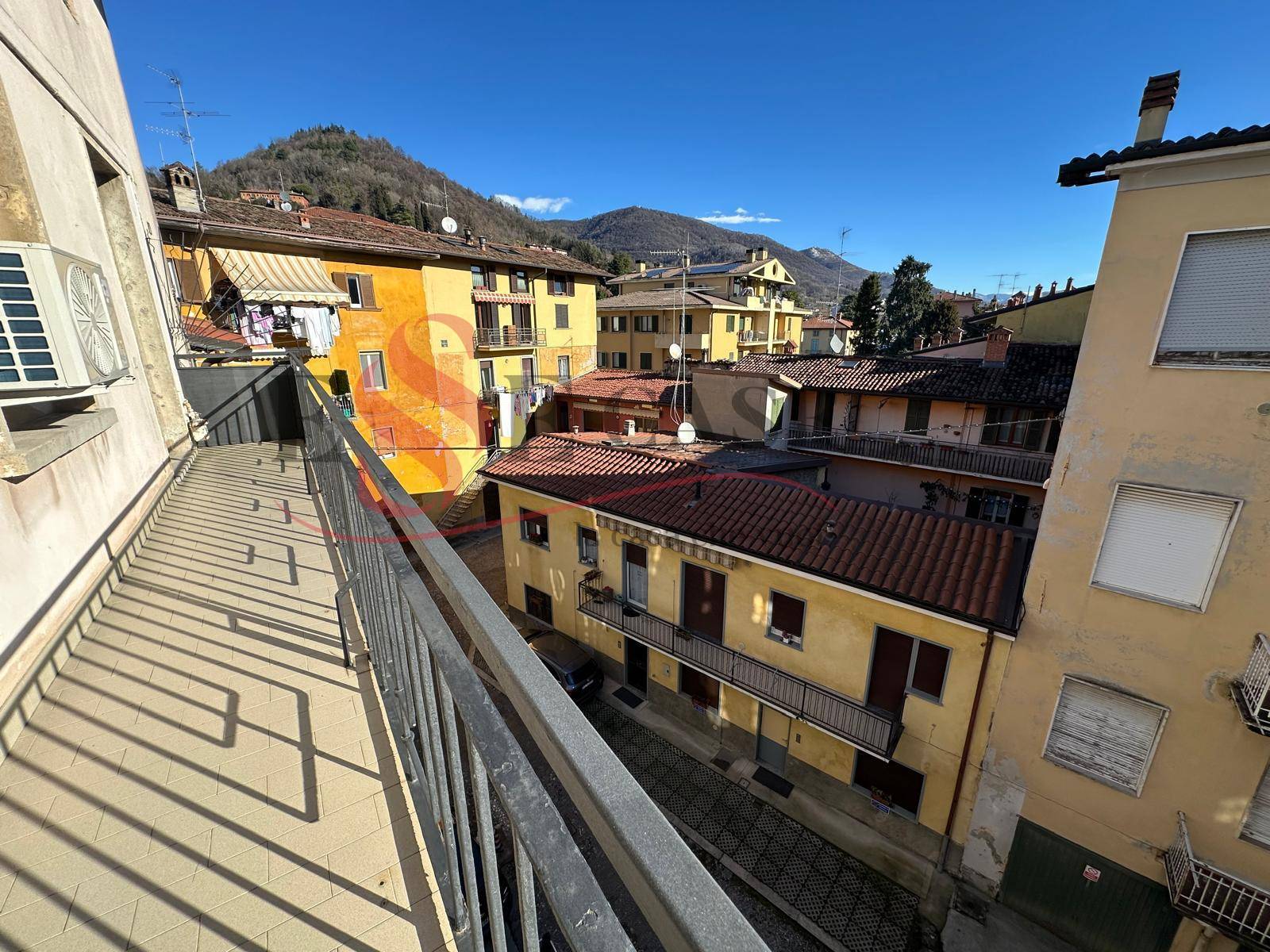 Appartamento in vendita a Alzano Lombardo