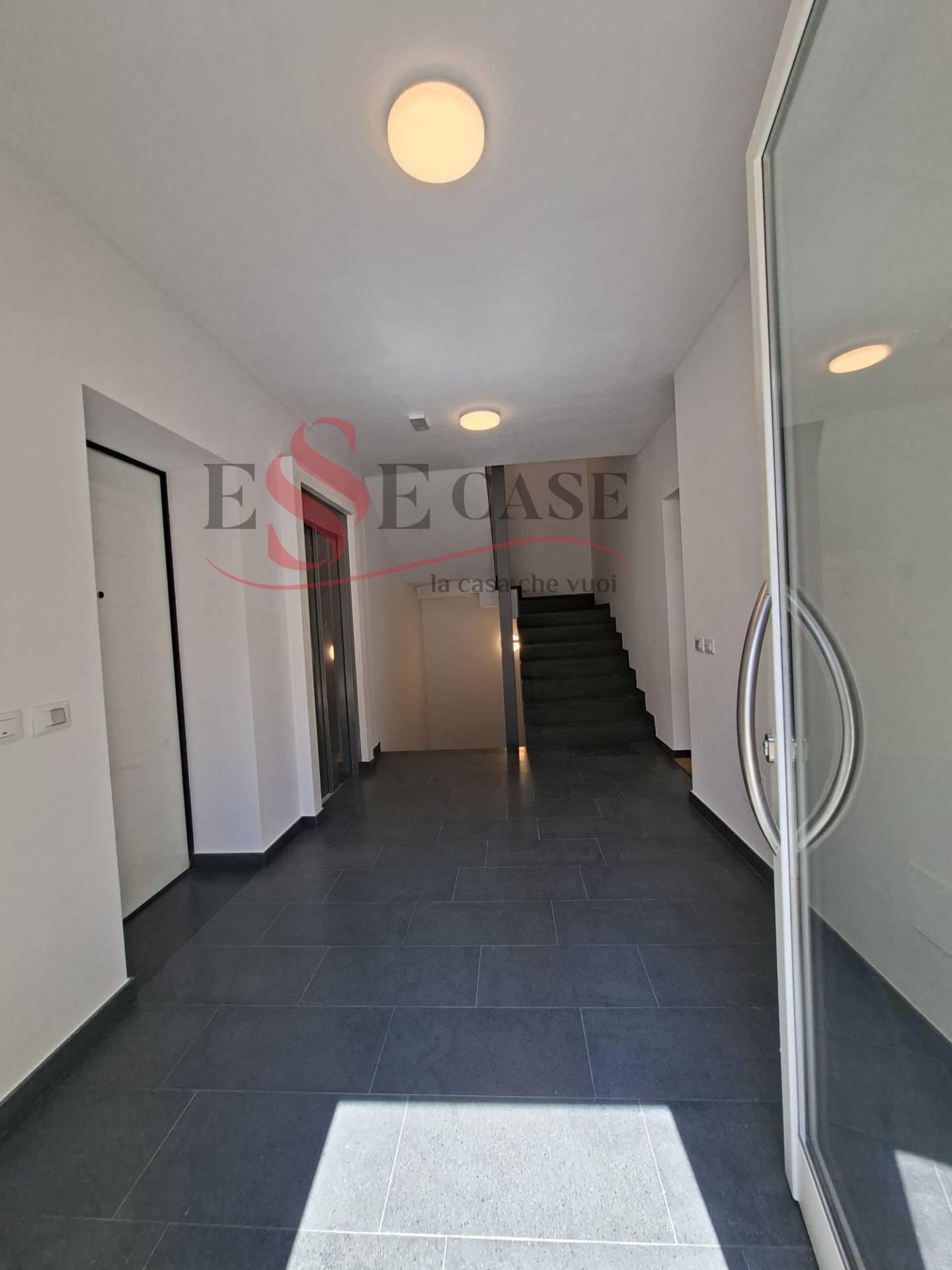 Appartamento in vendita a Scanzorosciate